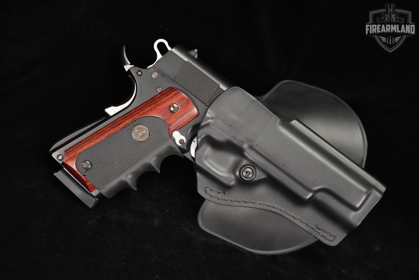 TISAS ZIG M1911 45 ACP AS M-1911 +3 MAGS & ORIG CASE-img-12