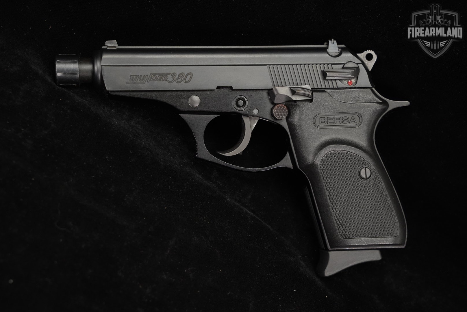 Bersa Thunder 380 ACP 4.3" THREADED +2 MAGS & ORIG CASE-img-3