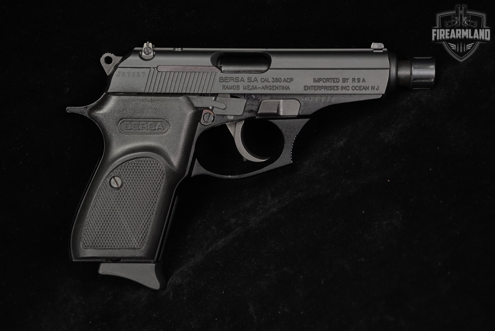 Bersa Thunder 380 ACP 4.3" THREADED +2 MAGS & ORIG CASE-img-4