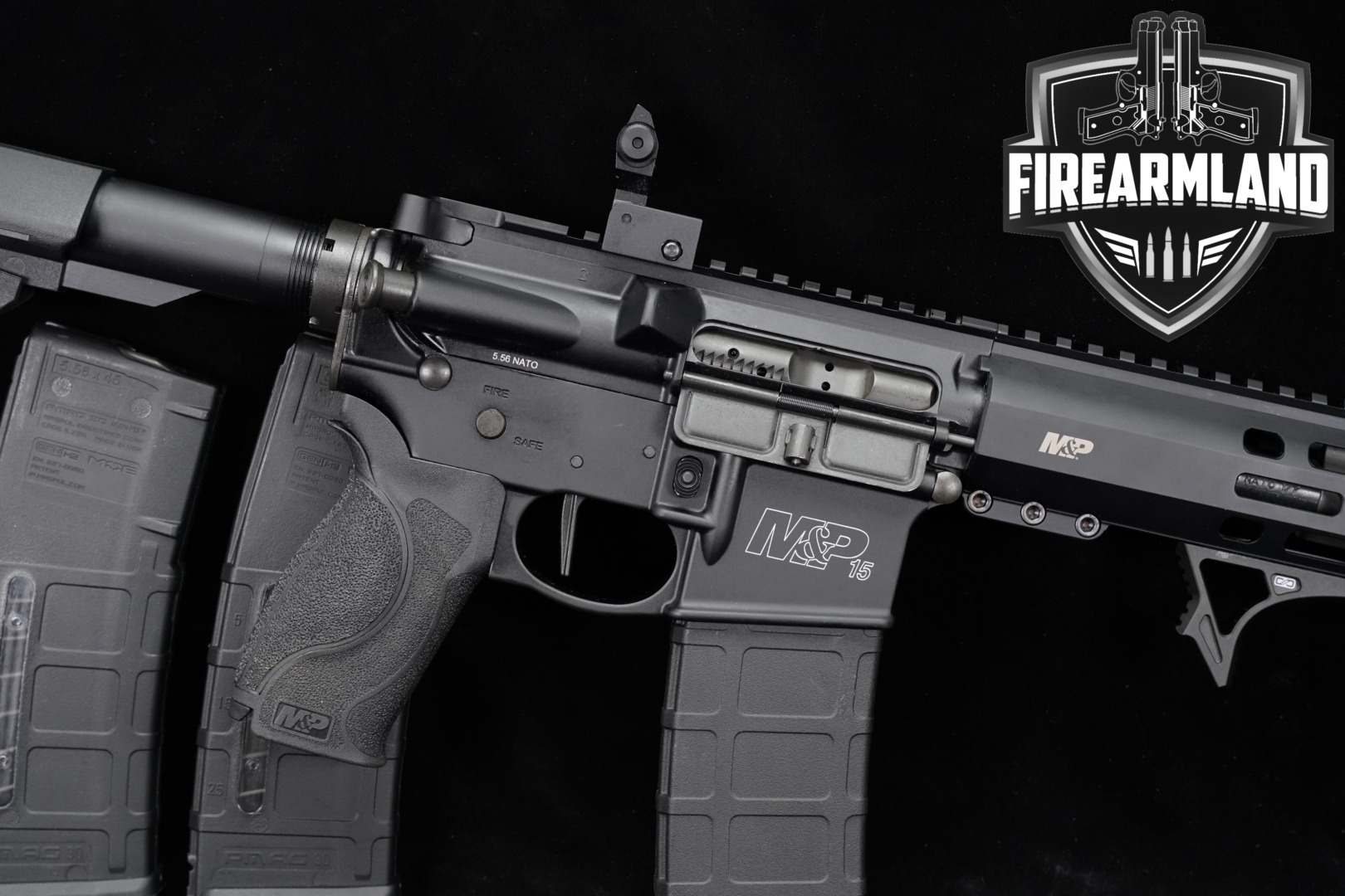 Smith & Wesson (S&W) Model M&P-15 Pistol 5.56mm NATO Black in Very Good Condition Thumbnail