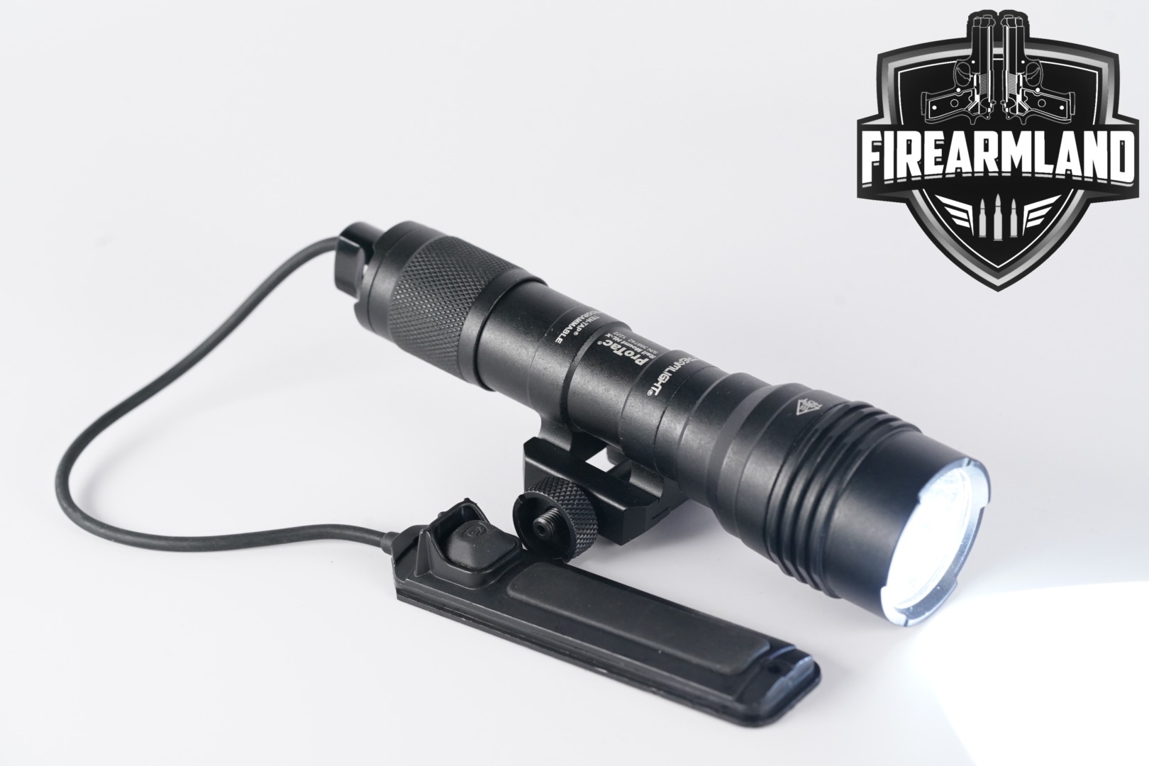 Streamlight Protac Rail Mount HL-X in Excellent Condition Thumbnail