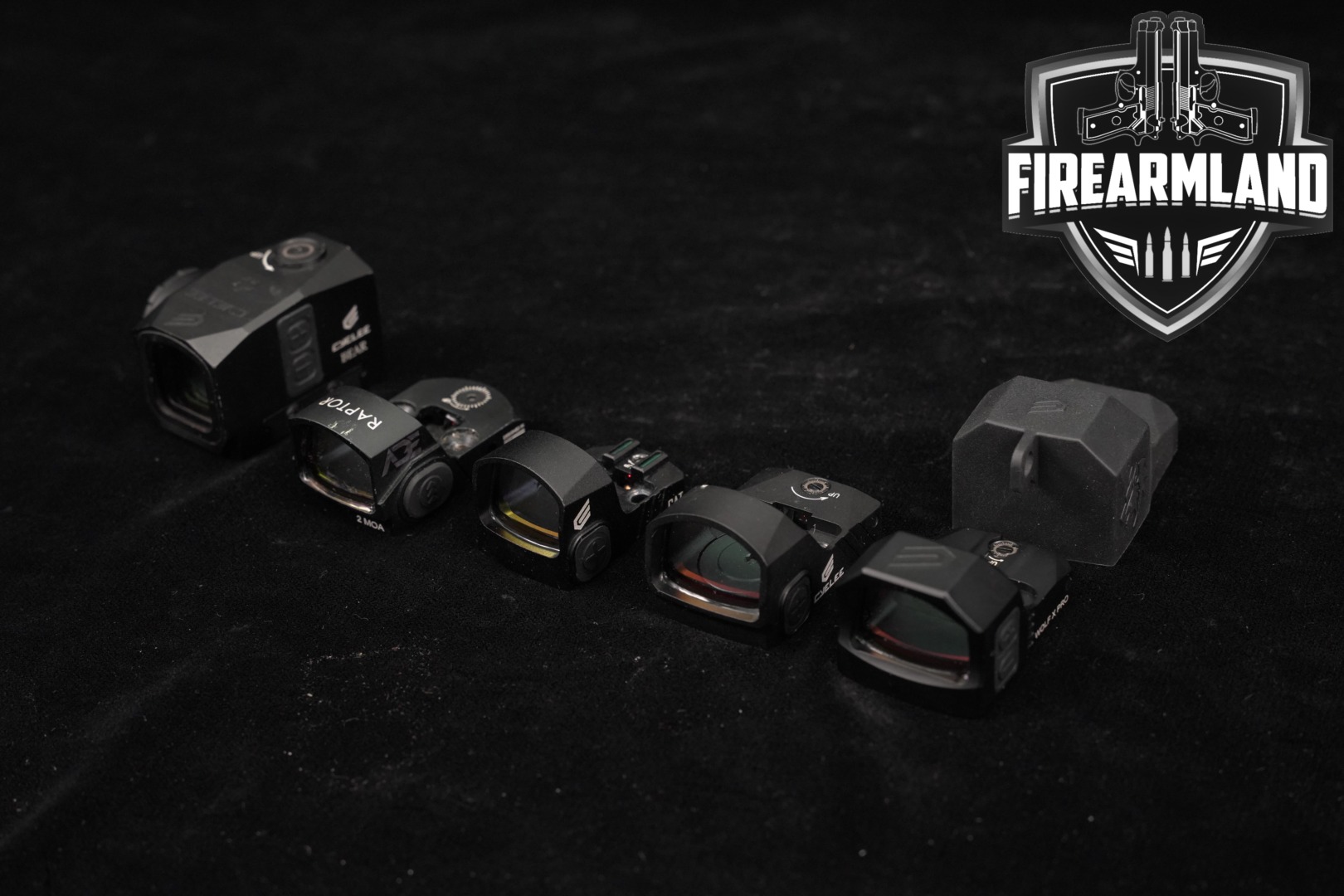Multiple Manufacturers Five Red Dot Sights in Good Condition Thumbnail