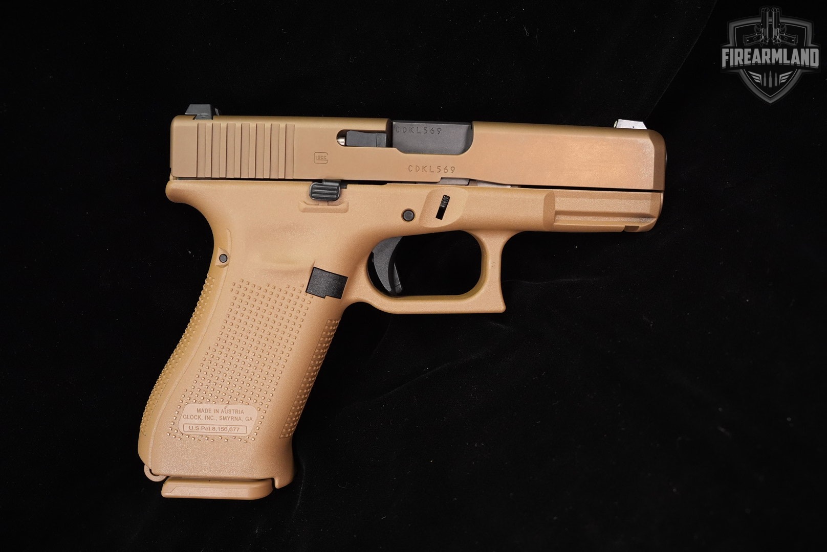 Glock 19X Gen5 G19X Gen 5 9mm 4.02 Coyote Tan +3 MAGS & ORIG BOX-img-5