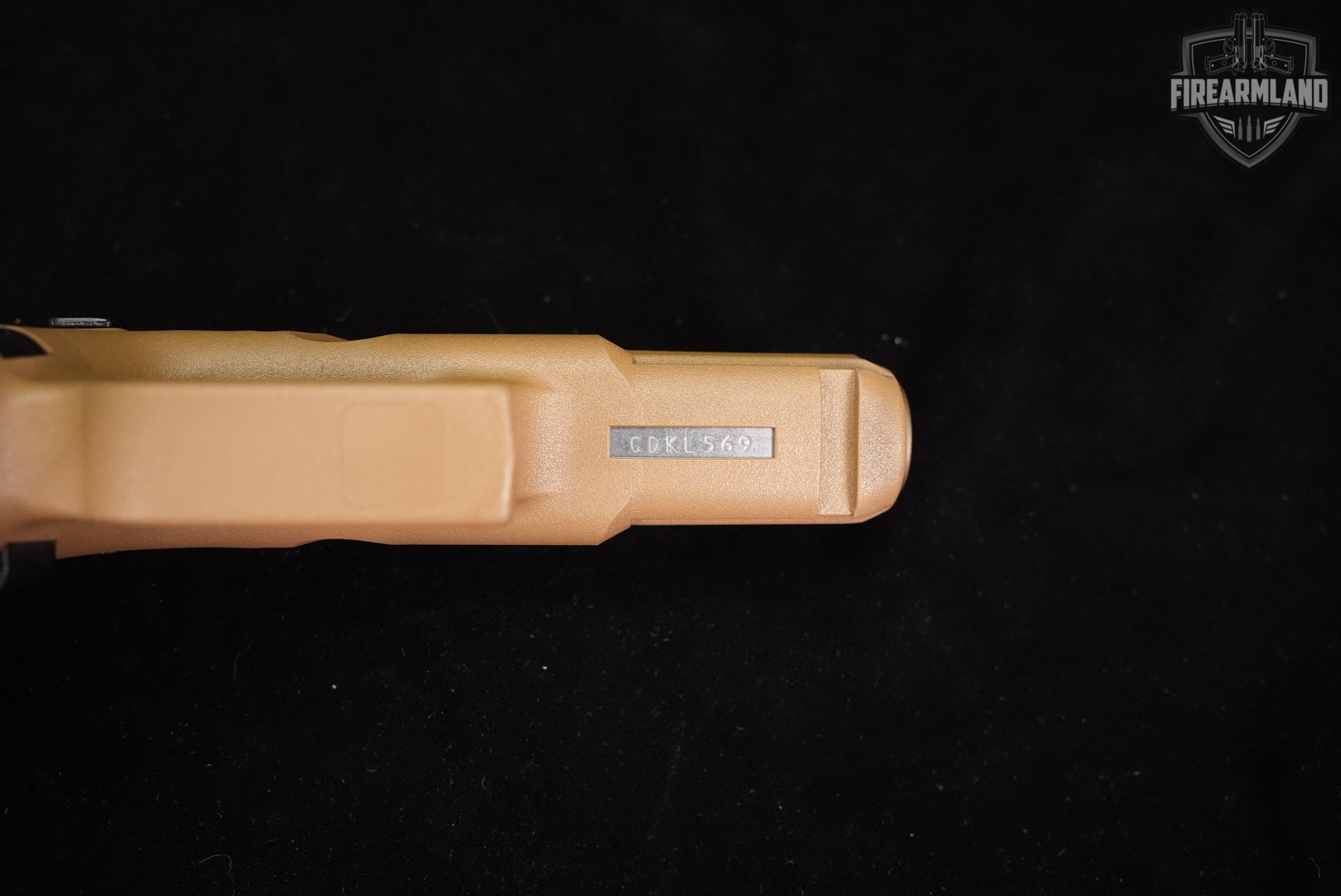 Glock 19X Gen5 G19X Gen 5 9mm 4.02 Coyote Tan +3 MAGS & ORIG BOX-img-8