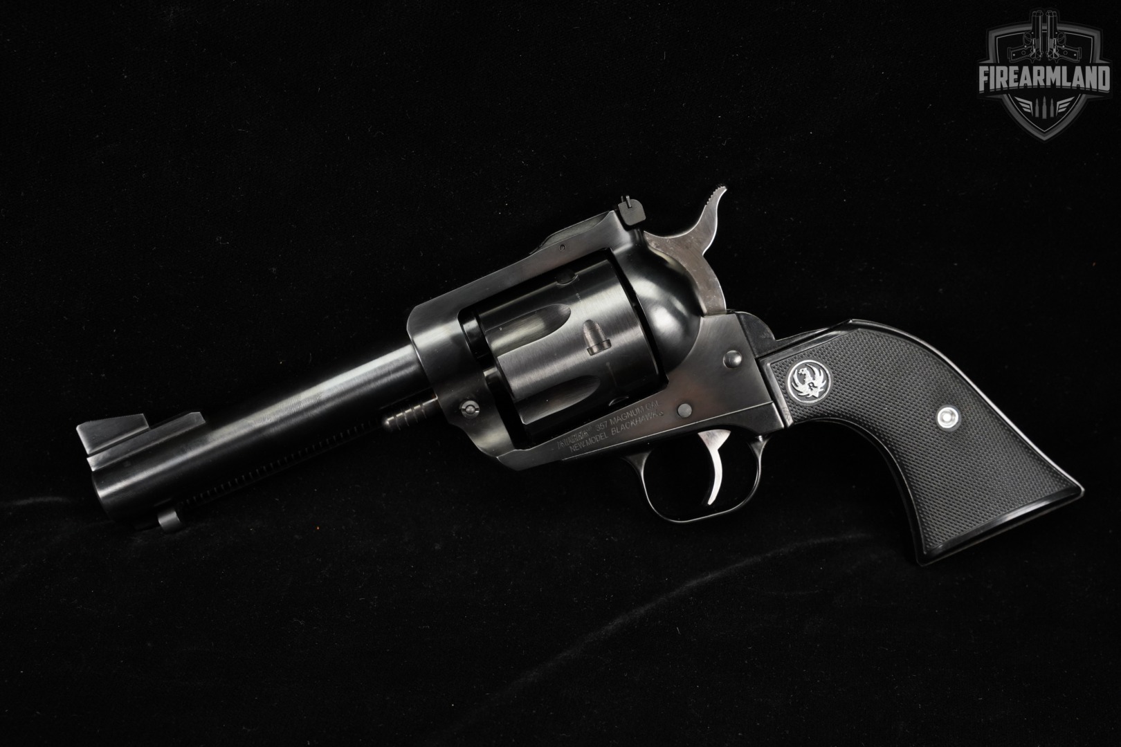Ruger New Model Blackhawk 357 Magnum 4.62" Blued +ORIG CASE-img-4