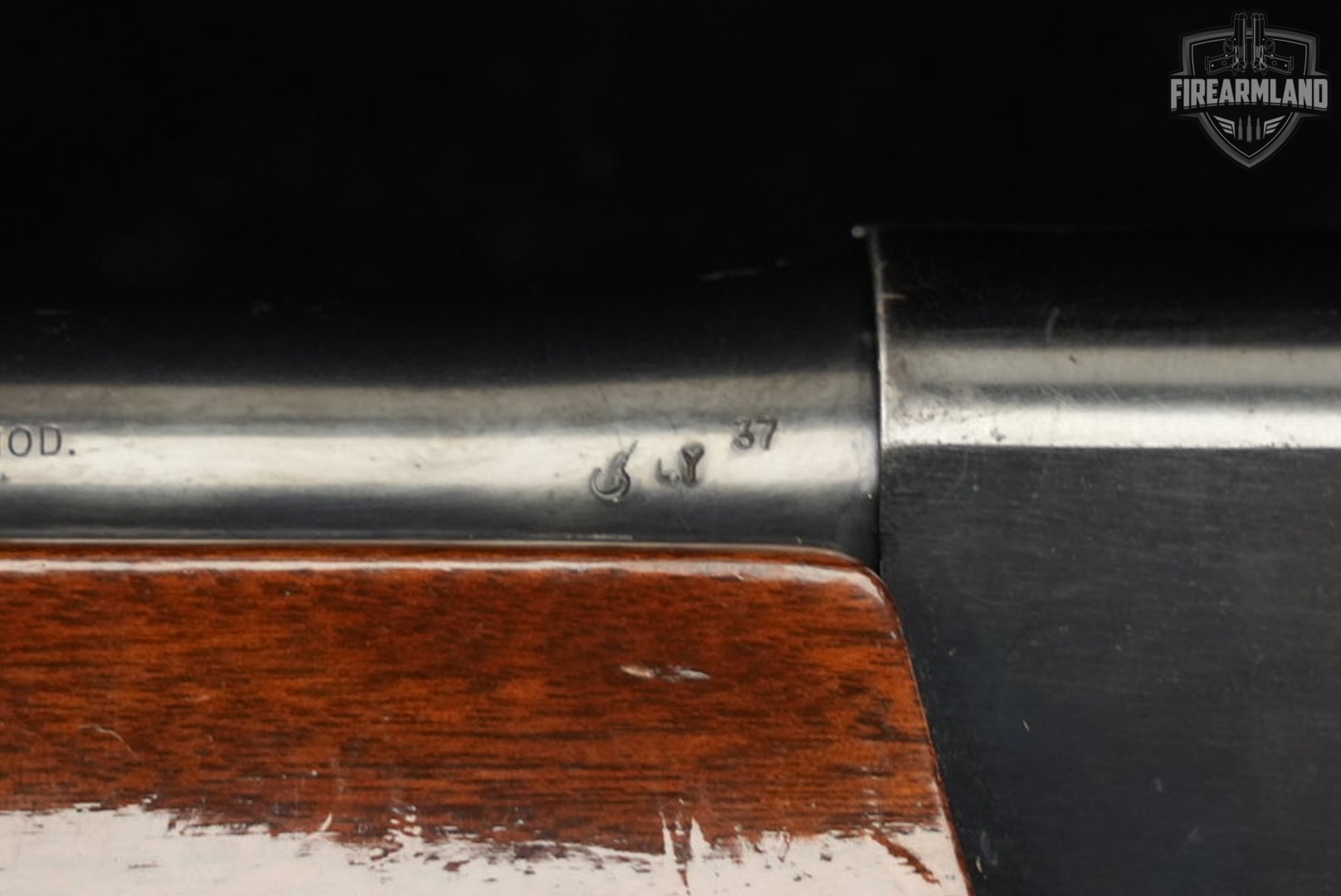 Remington Model 1100 12-Gauge 28" Blued & Walnut M1100-img-19