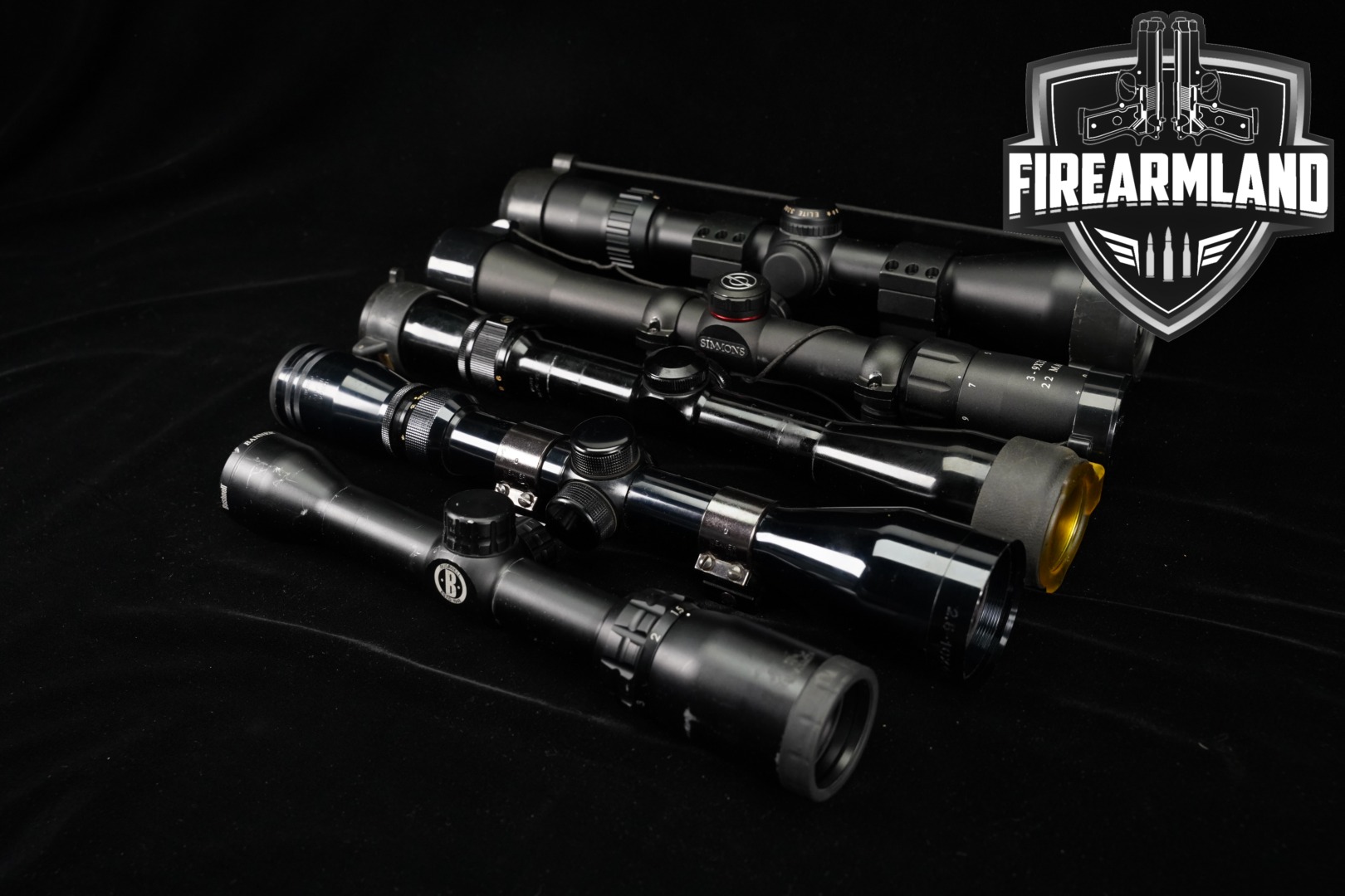 Multiple Manufacturers Five Scope Lot Hunting in Good Condition Thumbnail