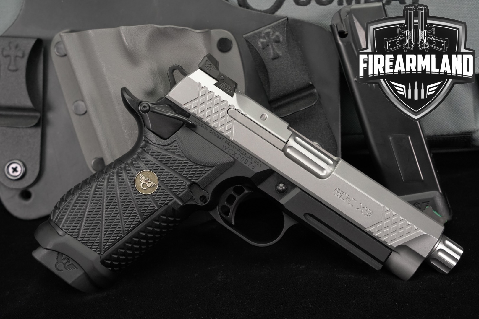 Wilson Combat (WC) EDC X9 9mm Luger Two-Tone Stainless & Black in Excellent Condition Thumbnail
