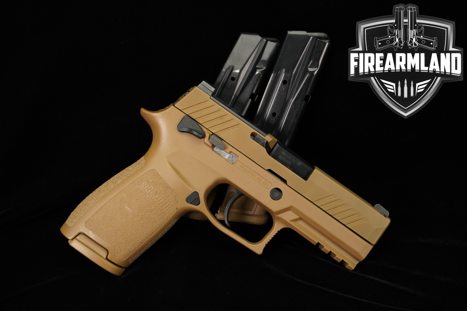 Sig Sauer P320 M18 9mm Luger Coyote Tan in Very Good Condition Thumbnail