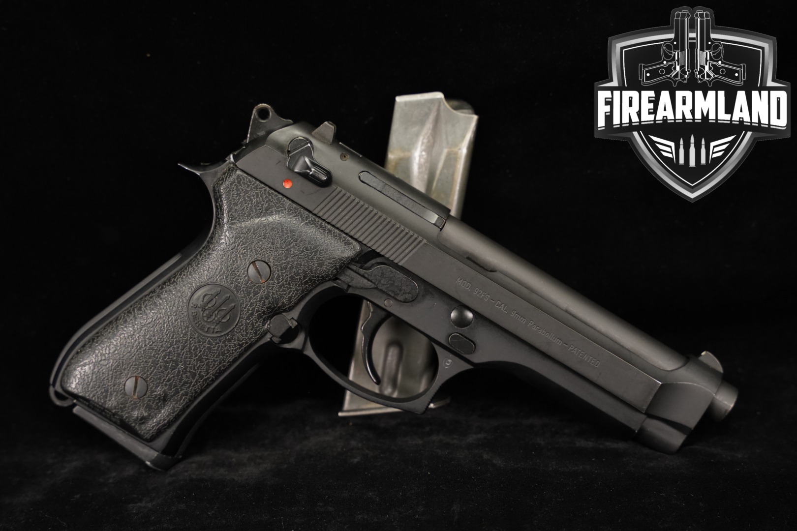 Beretta 92FS 9mm 4.9" 92 FS M9 +2 MAGS-img-0