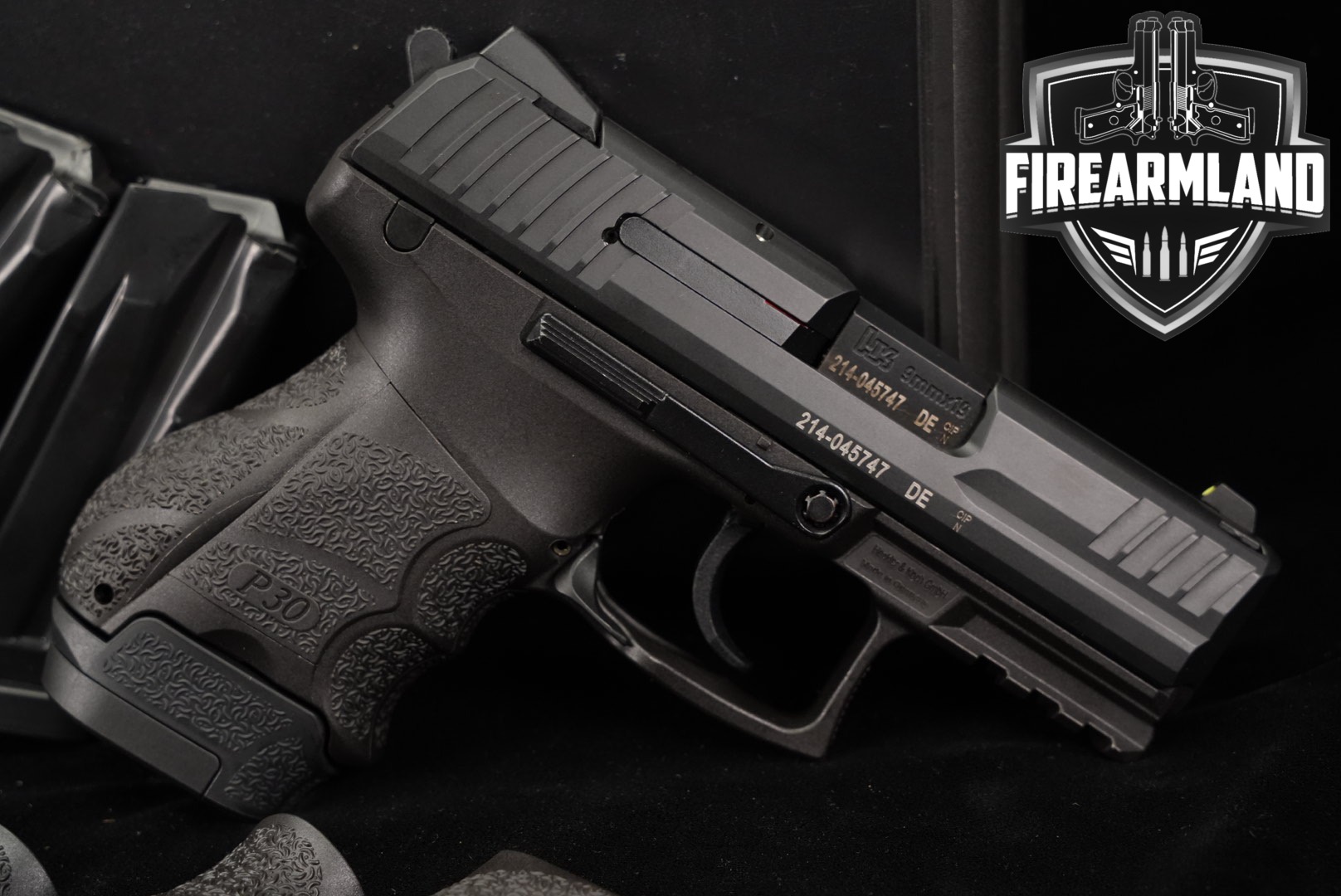 Heckler & Koch (H&K, HK) P30SK V3 9mm Luger Black in Excellent Condition Thumbnail