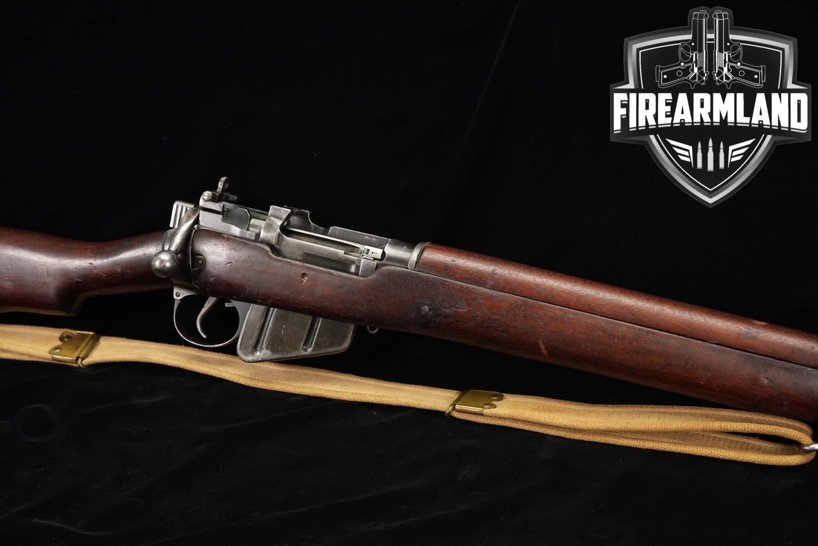1943 Small Arms Limited Long Branch (Savage Division) Lee-Enfield No.4 Mk I* .303 British Blued & Hardwood in Very Good Condition Thumbnail