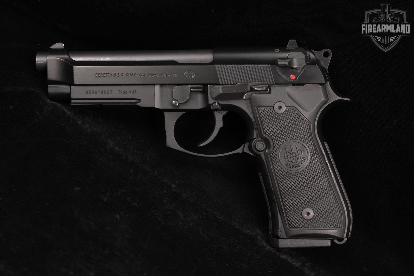Beretta 92FS Type M9A1 9mm 4.9" 92 FS M9 A1 +4 MAGS & ORIG CASE-img-3