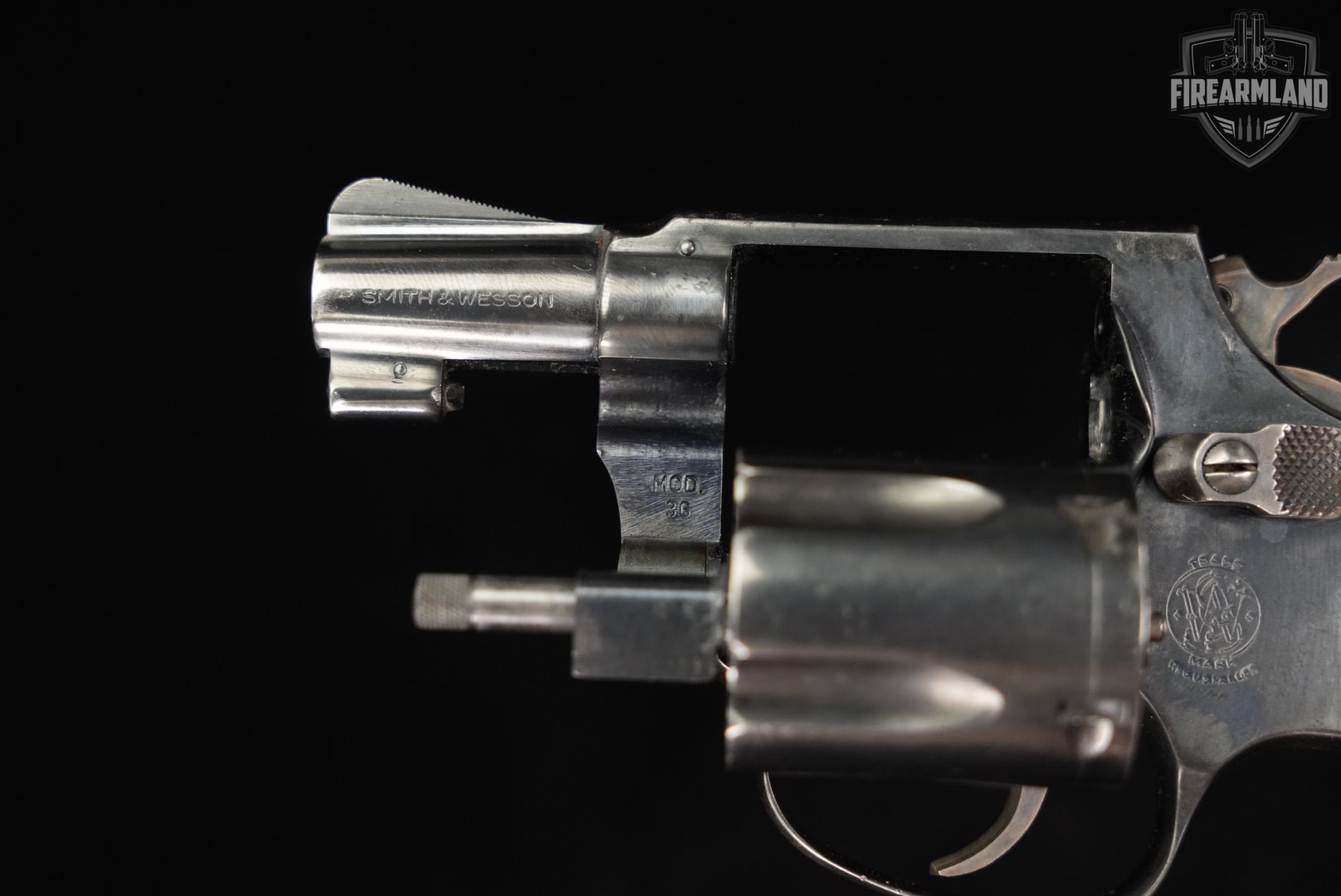 1968-1969 Smith & Wesson Model 36 Chiefs Special S&W 38 Spl 2" DA/SA-img-14