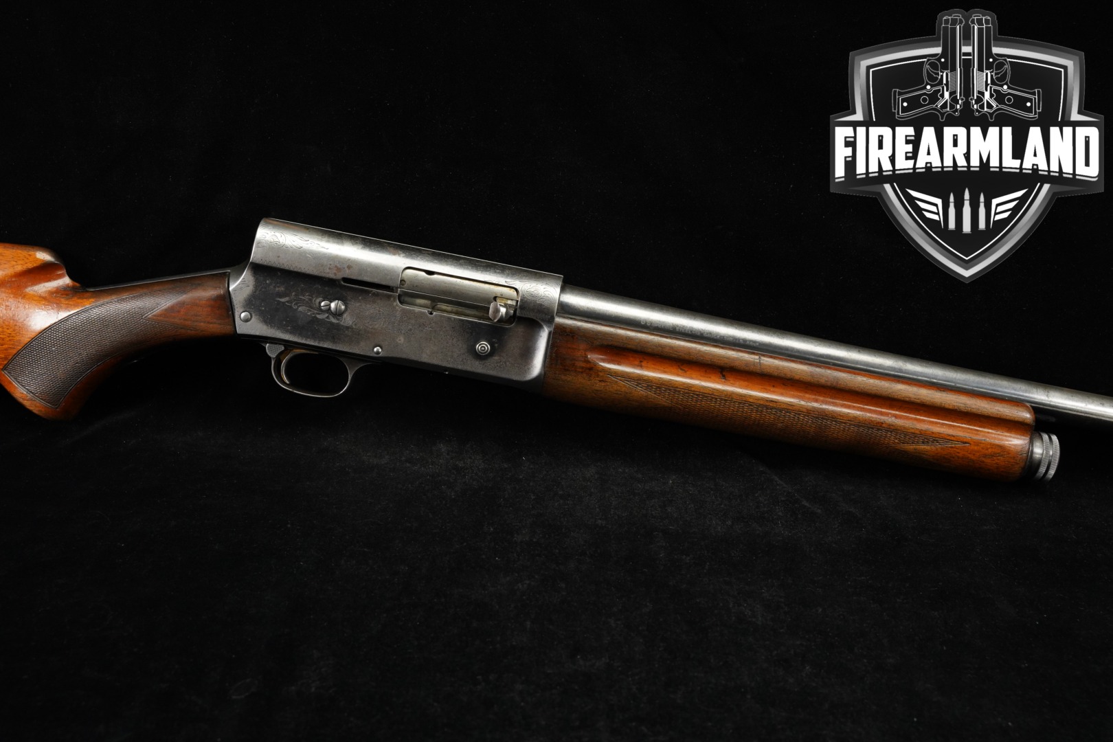 1967 Browning Auto-5 Light Twelve 12 Gauge Blued & Walnut in Fair Condition Thumbnail