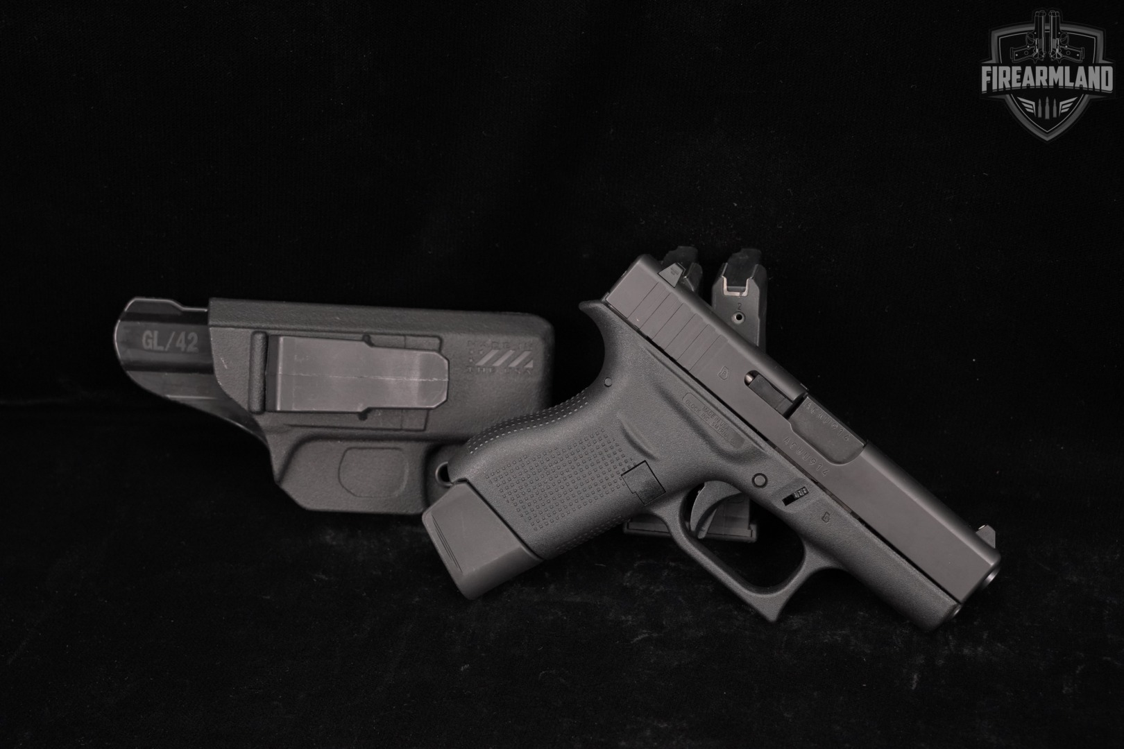 Glock 42 G42 380 ACP 3.25" +3 MAGS & HOLSTER-img-2