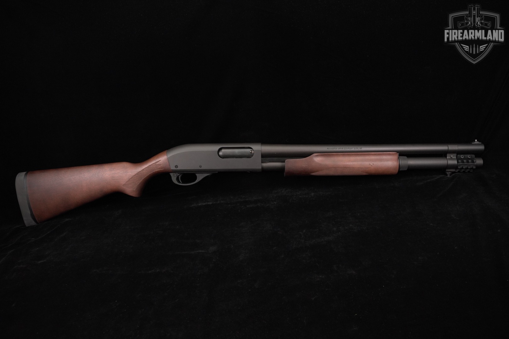 Remington Model 870 12-Gauge 18.5" Parkerized & Hardwood M870 +CASE-img-3