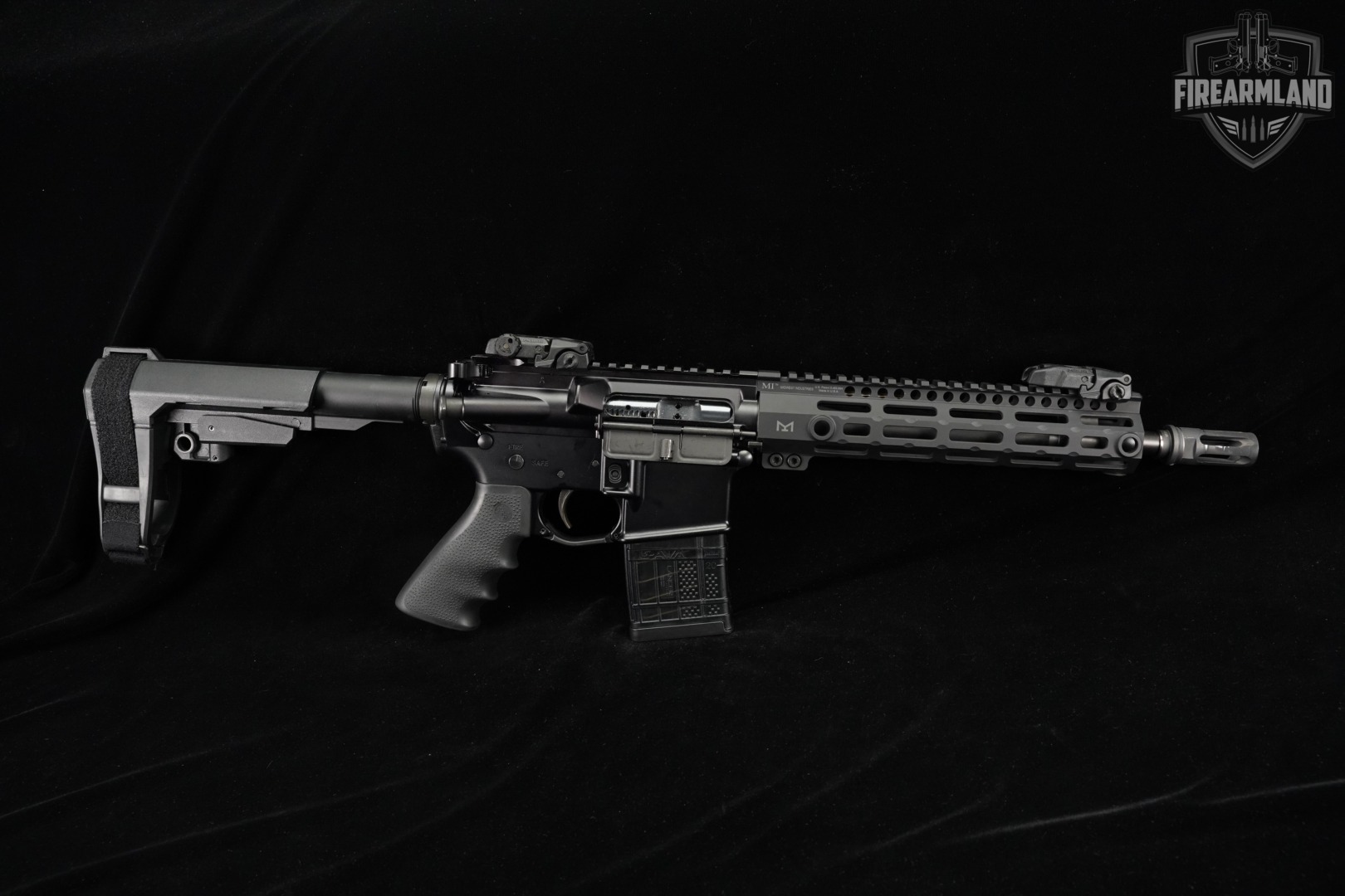 Grant Defense GD15 5.56 NATO GD-15 AR15 10.5 AR +SUREFIRE WARDEN-img-3