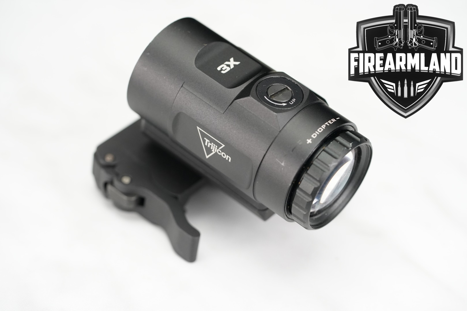 Trijicon 3X Magnifier in Very Good Condition Thumbnail