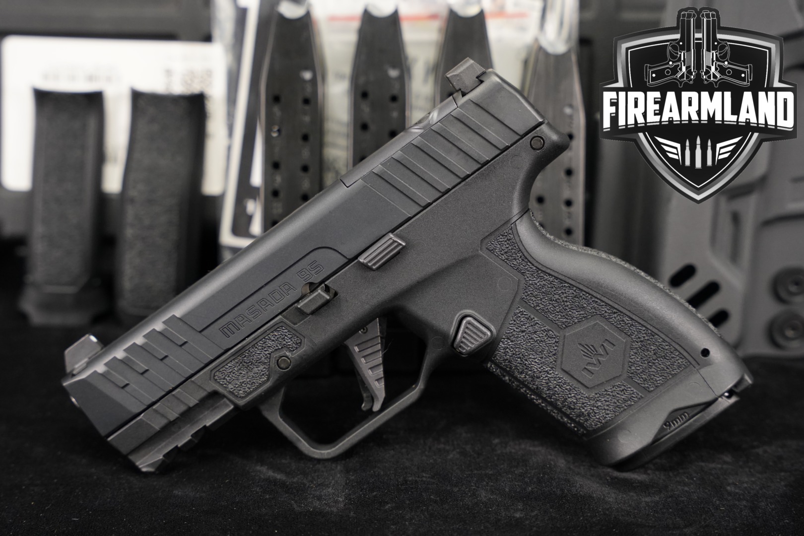 Israel Weapon Industries (IWI) Masada Slim Elite 9mm Luger Stainless in Excellent Condition Thumbnail