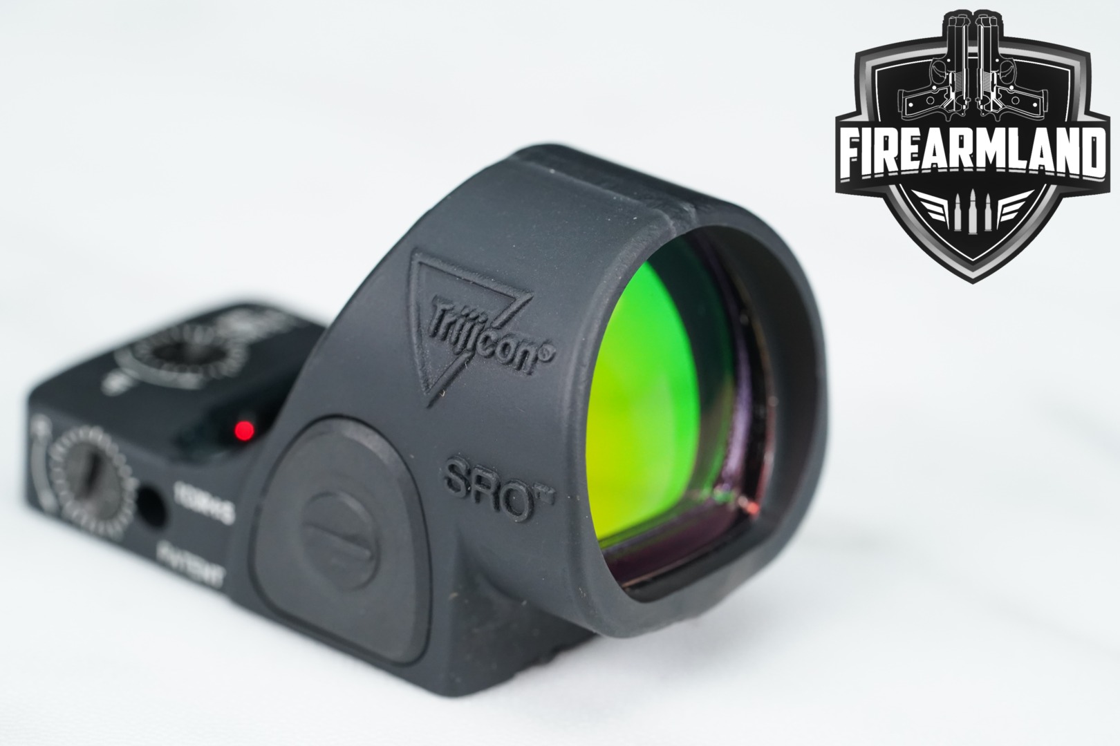 Trijicon SRO in Excellent Condition Thumbnail