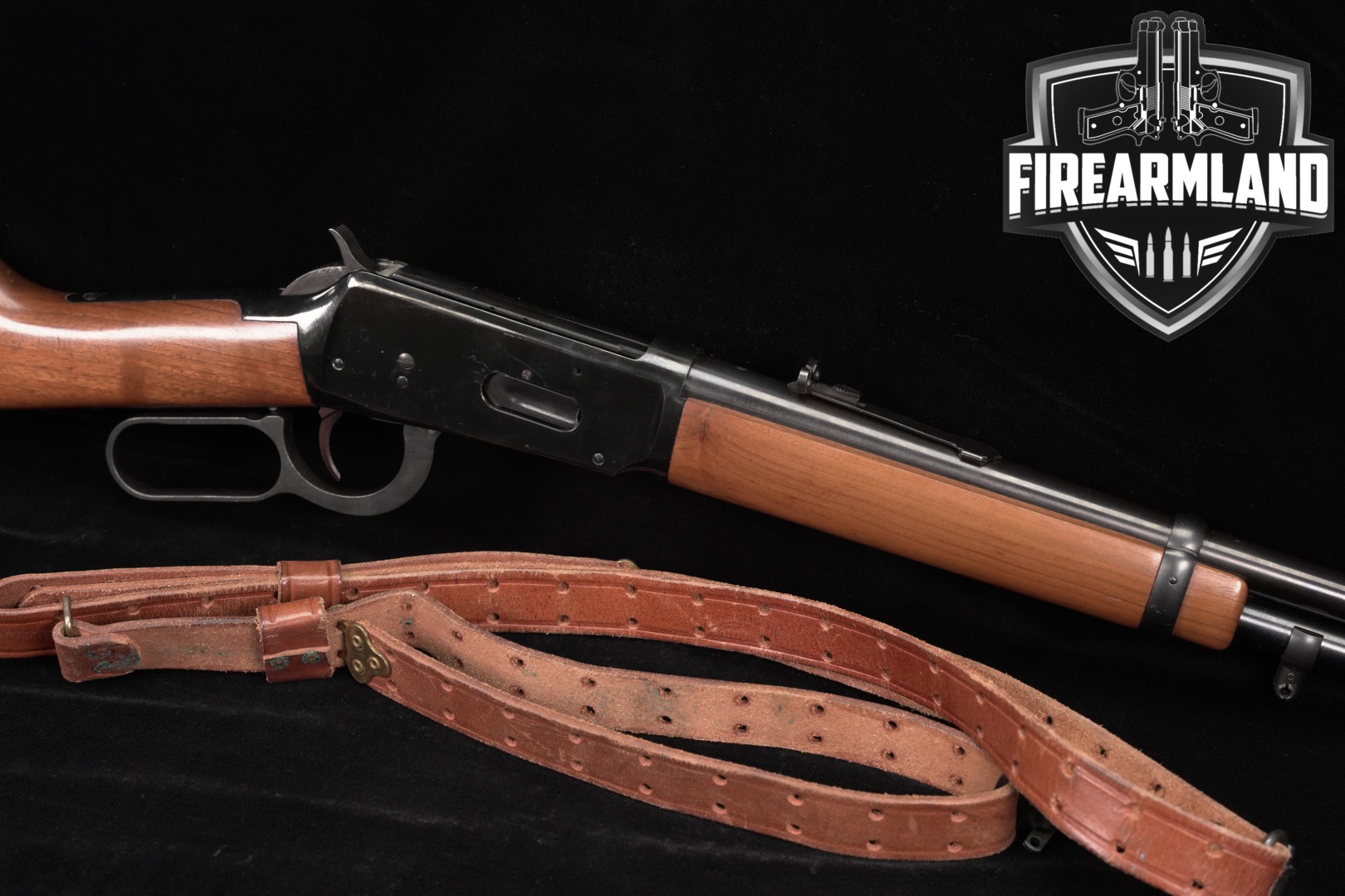 1971 Winchester Repeating Arms Model 94 Carbine .30-30 Blued & Walnut in Good Condition Thumbnail