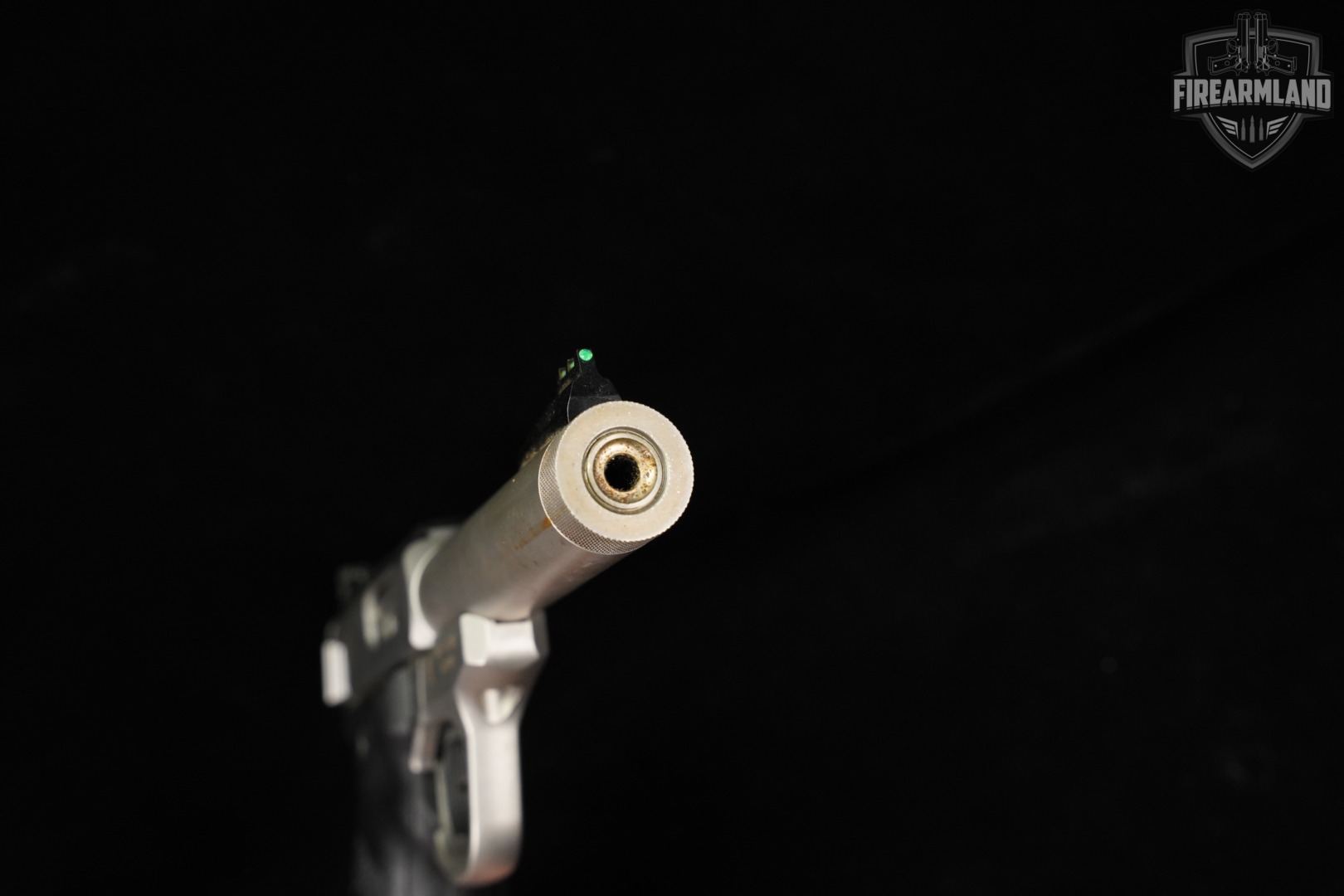 Smith & Wesson SW22 S&W Victory 22LR Optics-Ready SW-22 THREADED +2 MAGS-img-10