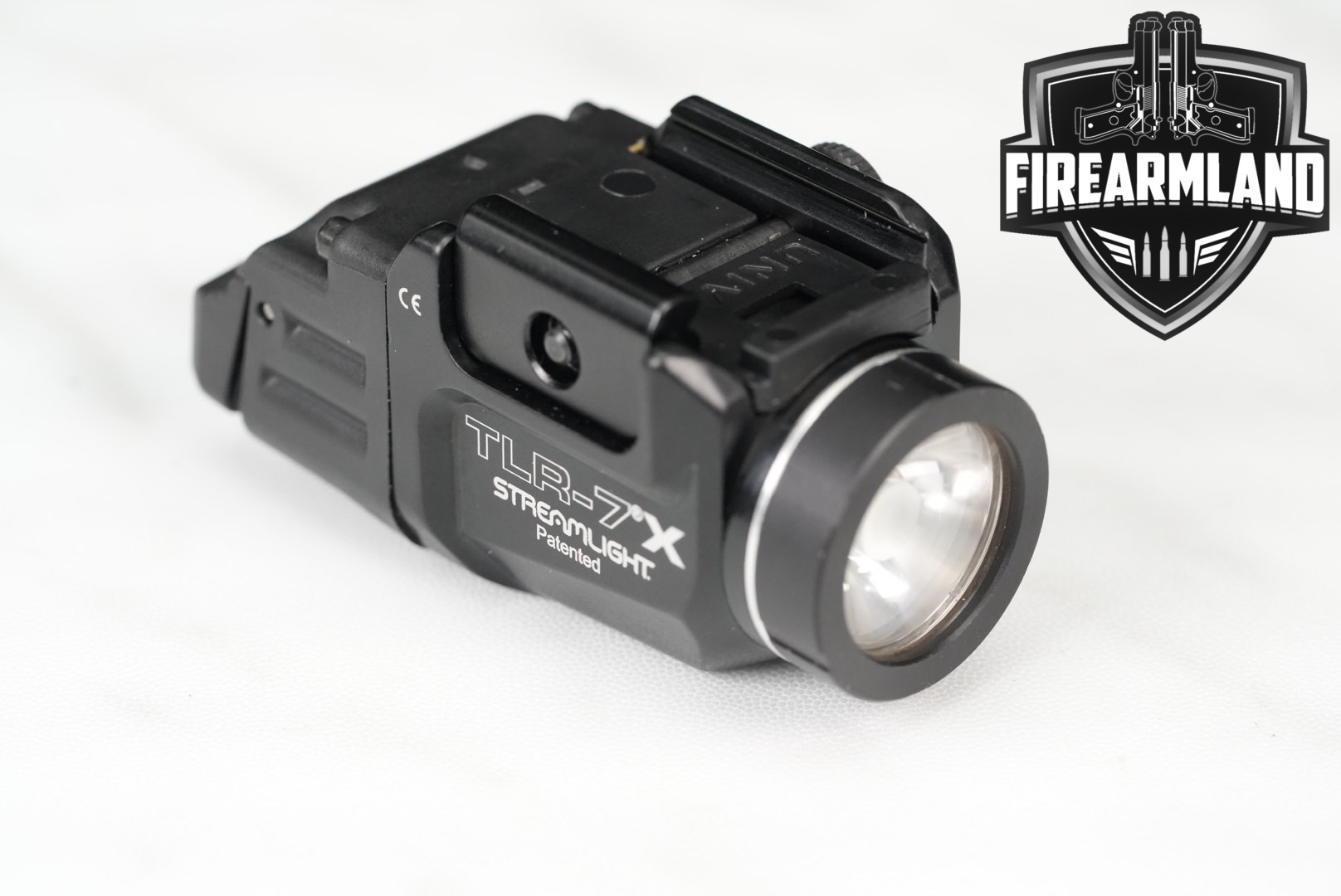 Streamlight TLR-7X in Very Good Condition Thumbnail