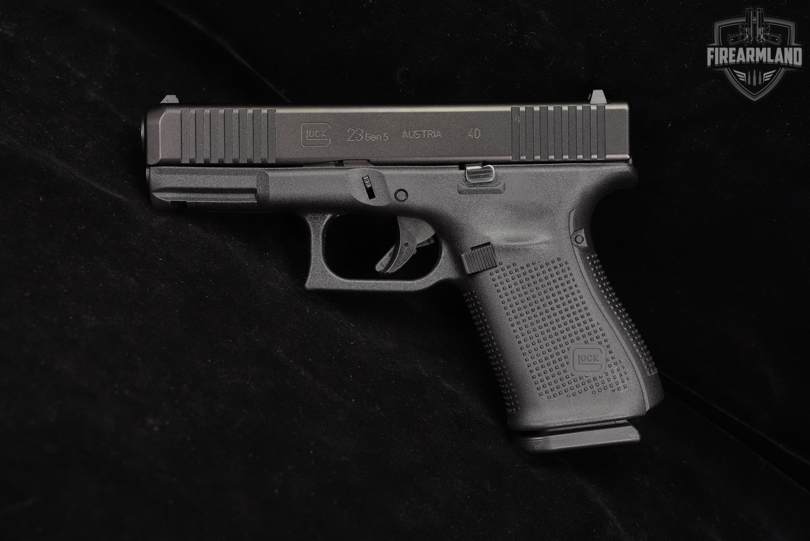 Glock 23 Gen5 G23 Gen 5 40 S&W 4.02" +3 MAGS & ORIG CASE-img-4