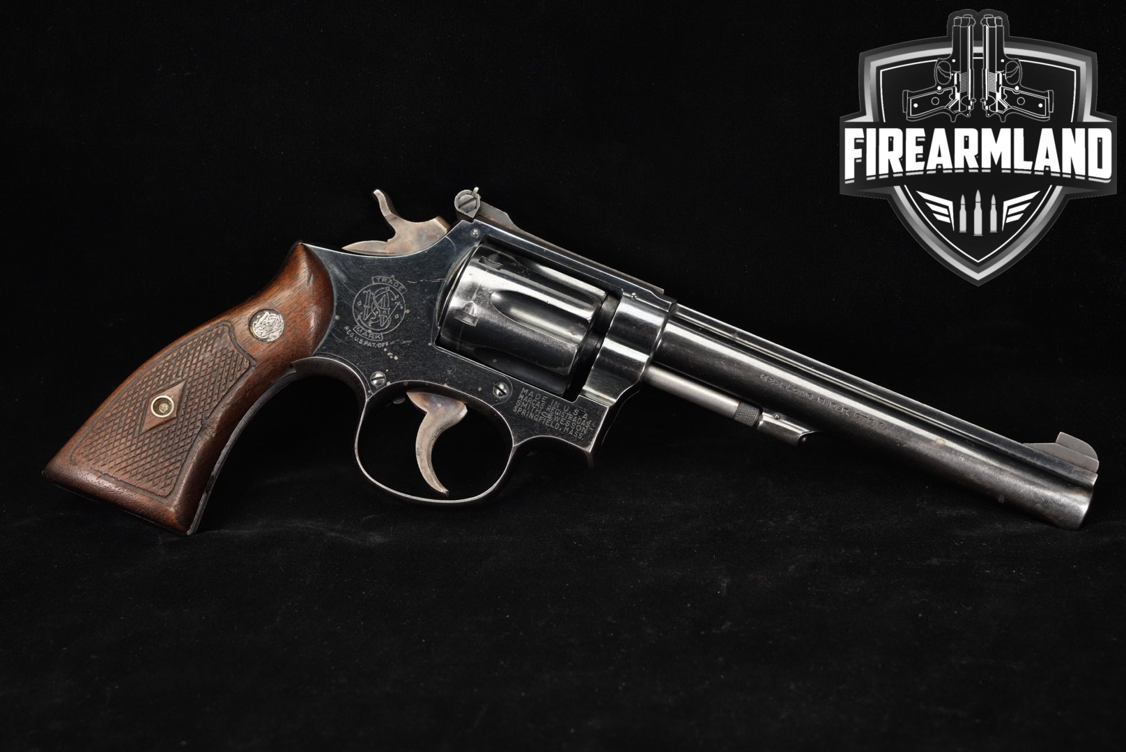 1956 Smith & Wesson (S&W) K-22 Masterpiece Pre-Model 17 .22 LR Blued in Good Condition Thumbnail