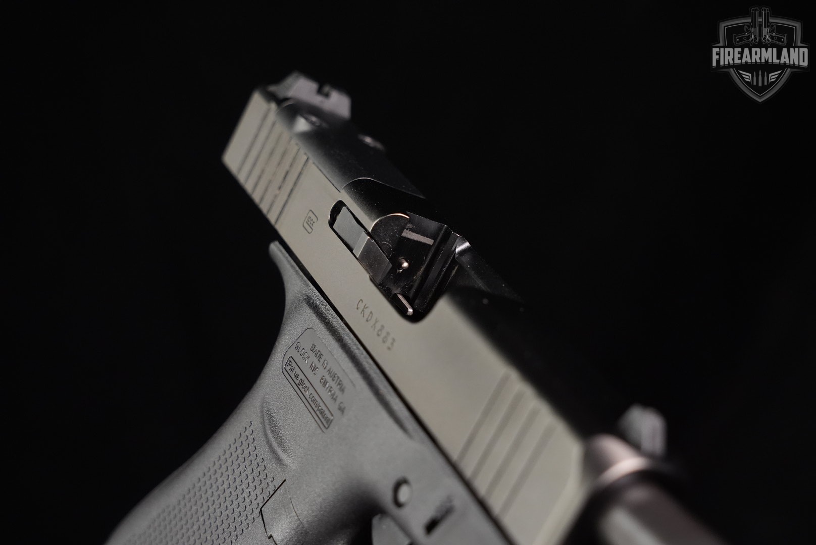Glock 43X MOS G43X Slimline 9mm 3.41" +2 MAGS & ORIG CASE-img-11
