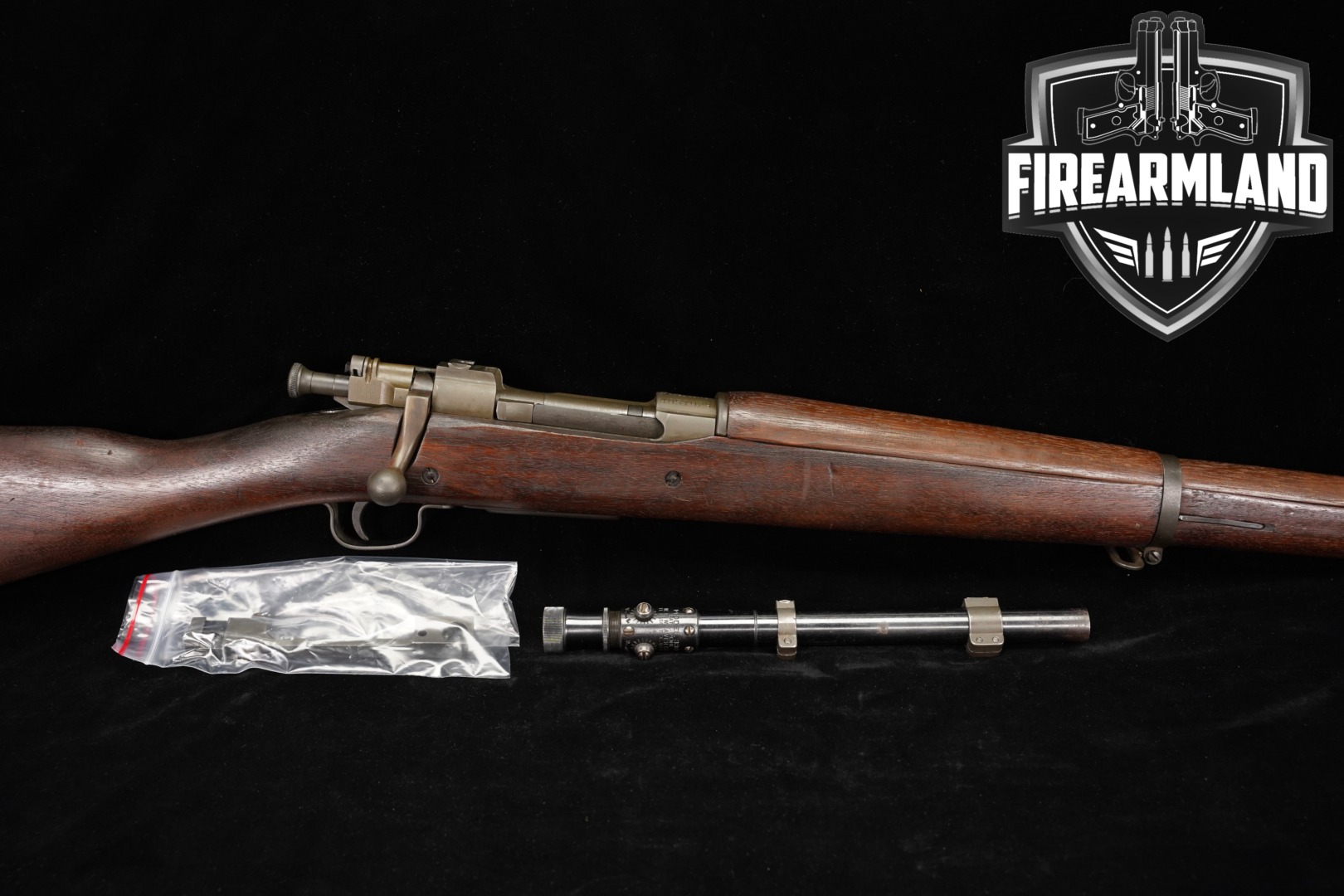 1943 Remington M1903A3 .30-06 Parkerized & Walnut in Good Condition Thumbnail