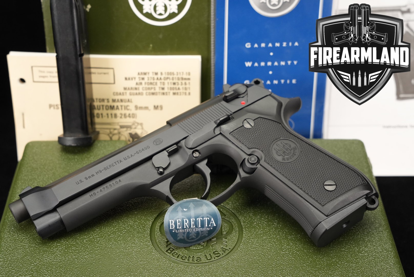 2001 Beretta M9 Limited Edition, 475th Anniversary, 1 of 5000 9mm Luger Black in Excellent Condition Thumbnail