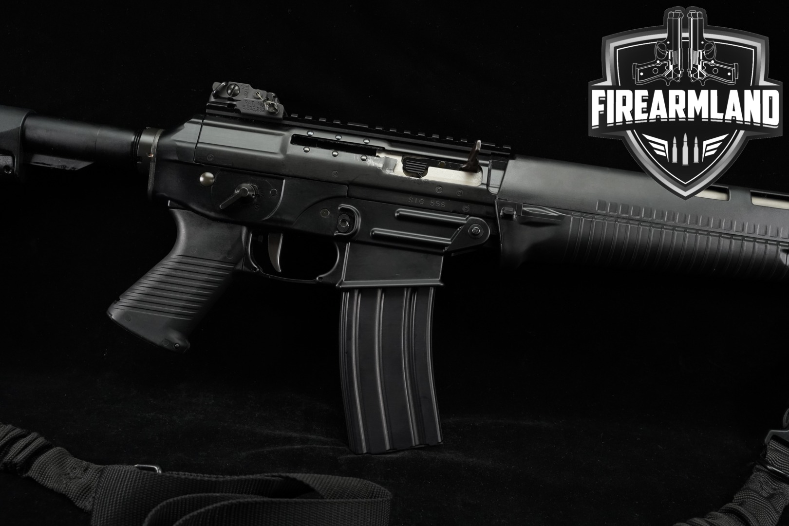 Sig Sauer SIG 556 5.56mm NATO Black in Good Condition Thumbnail