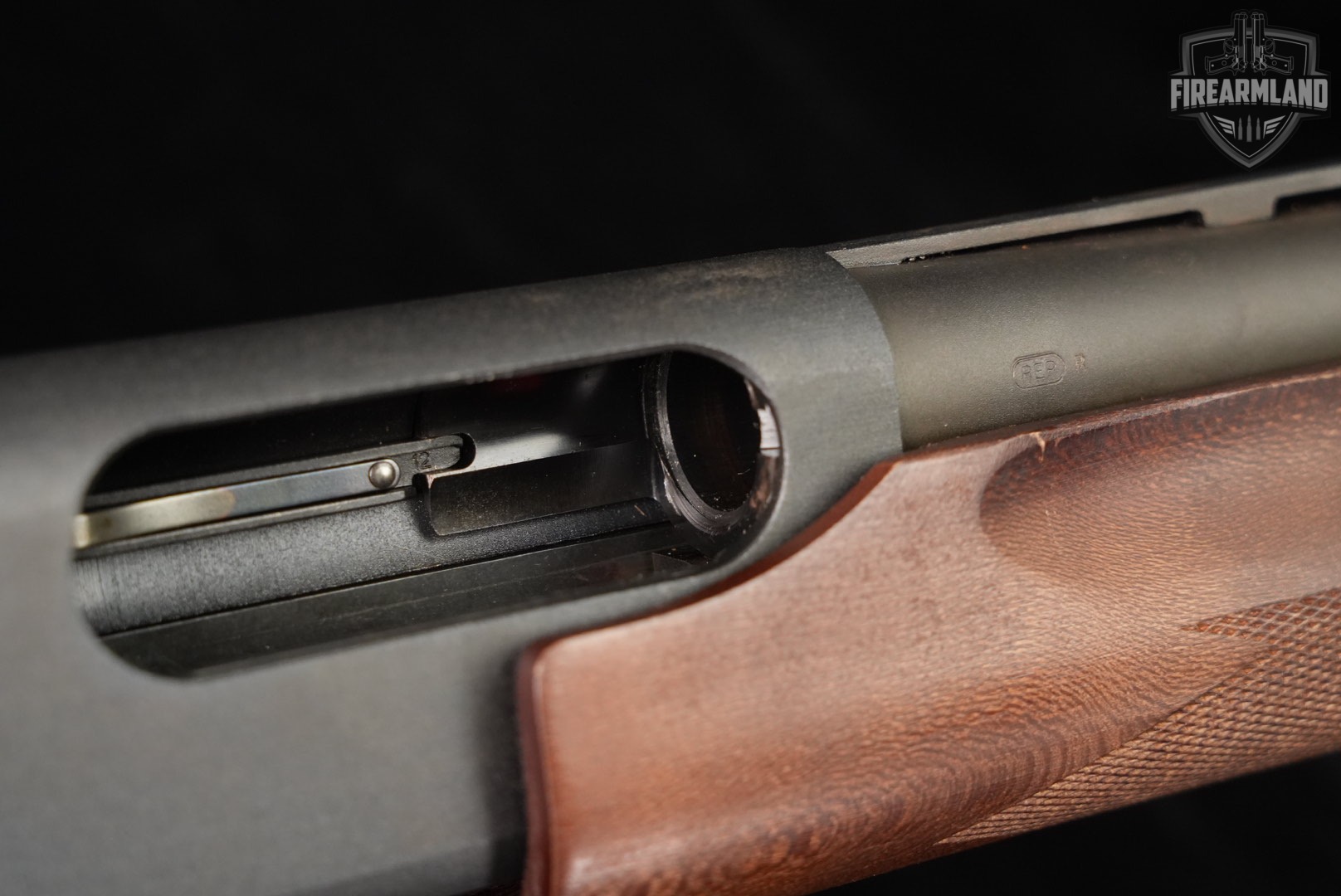 Remington Model 870 Express Magnum 12-Gauge 26" Black & Hardwood M870-img-16