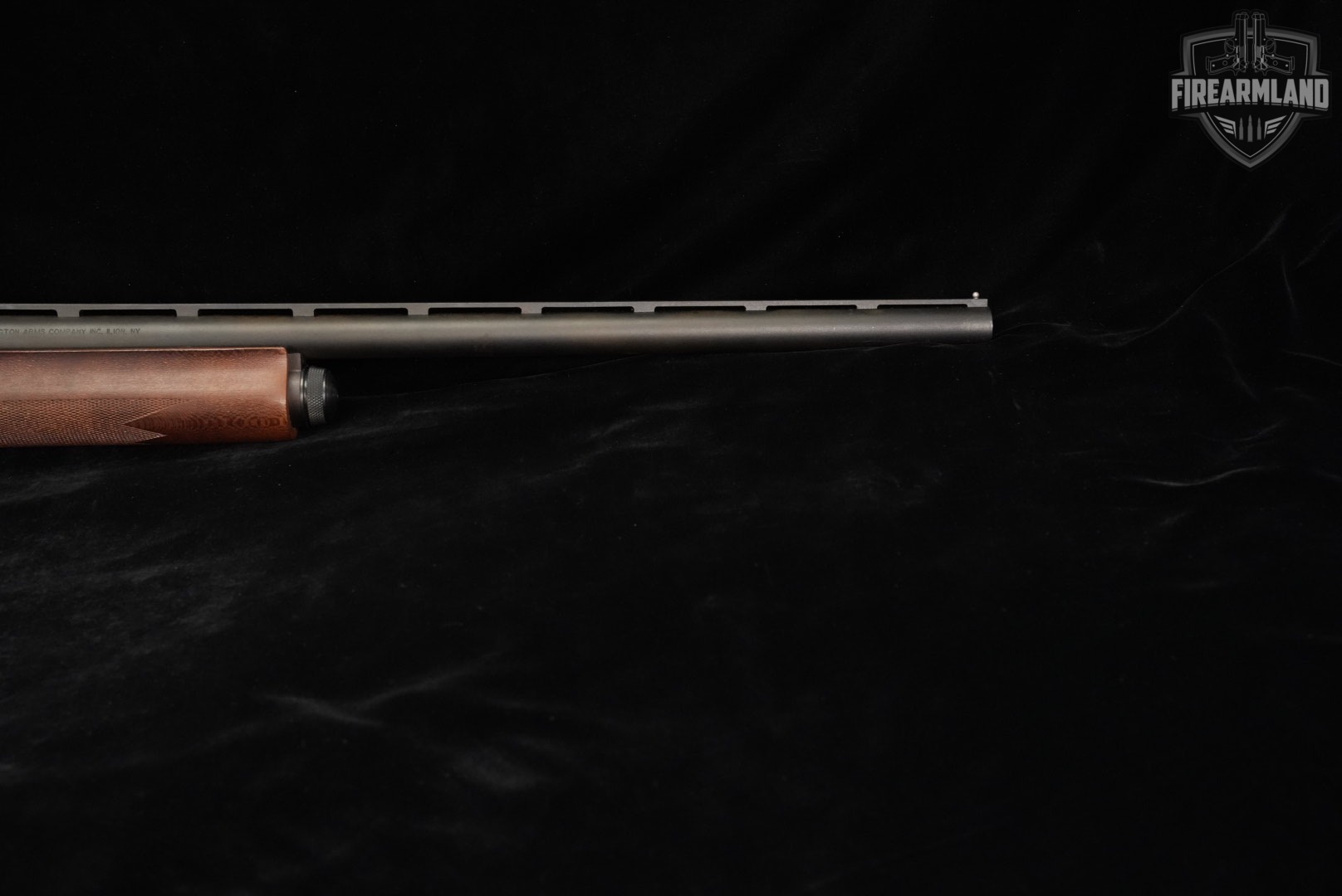 Remington Model 870 Express Magnum 12-Gauge 26" Black & Hardwood M870-img-6