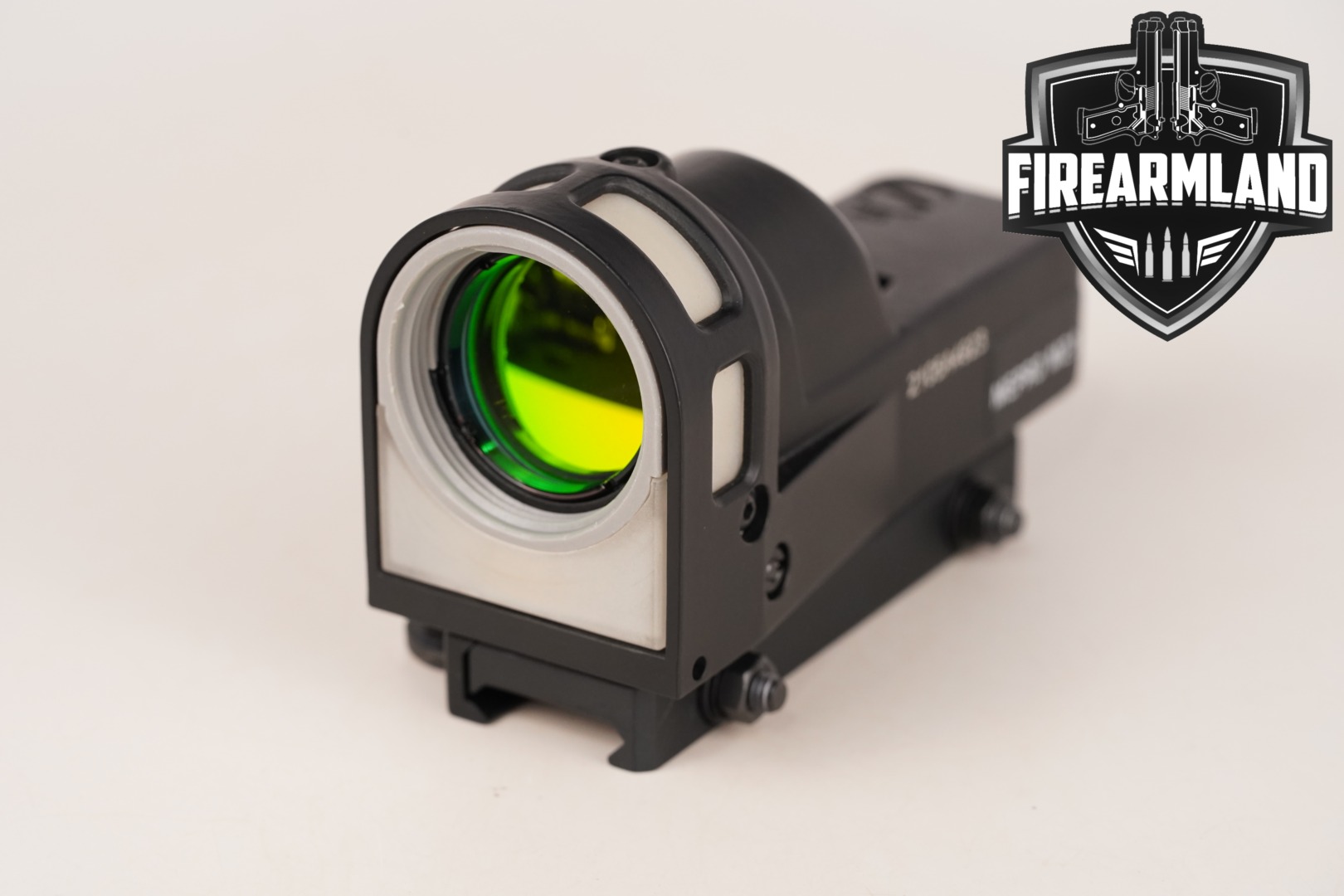 https://cash-for-arms-pictures.s3.amazonaws.com/rec6k1FwSWjpPjS34/1.jpg