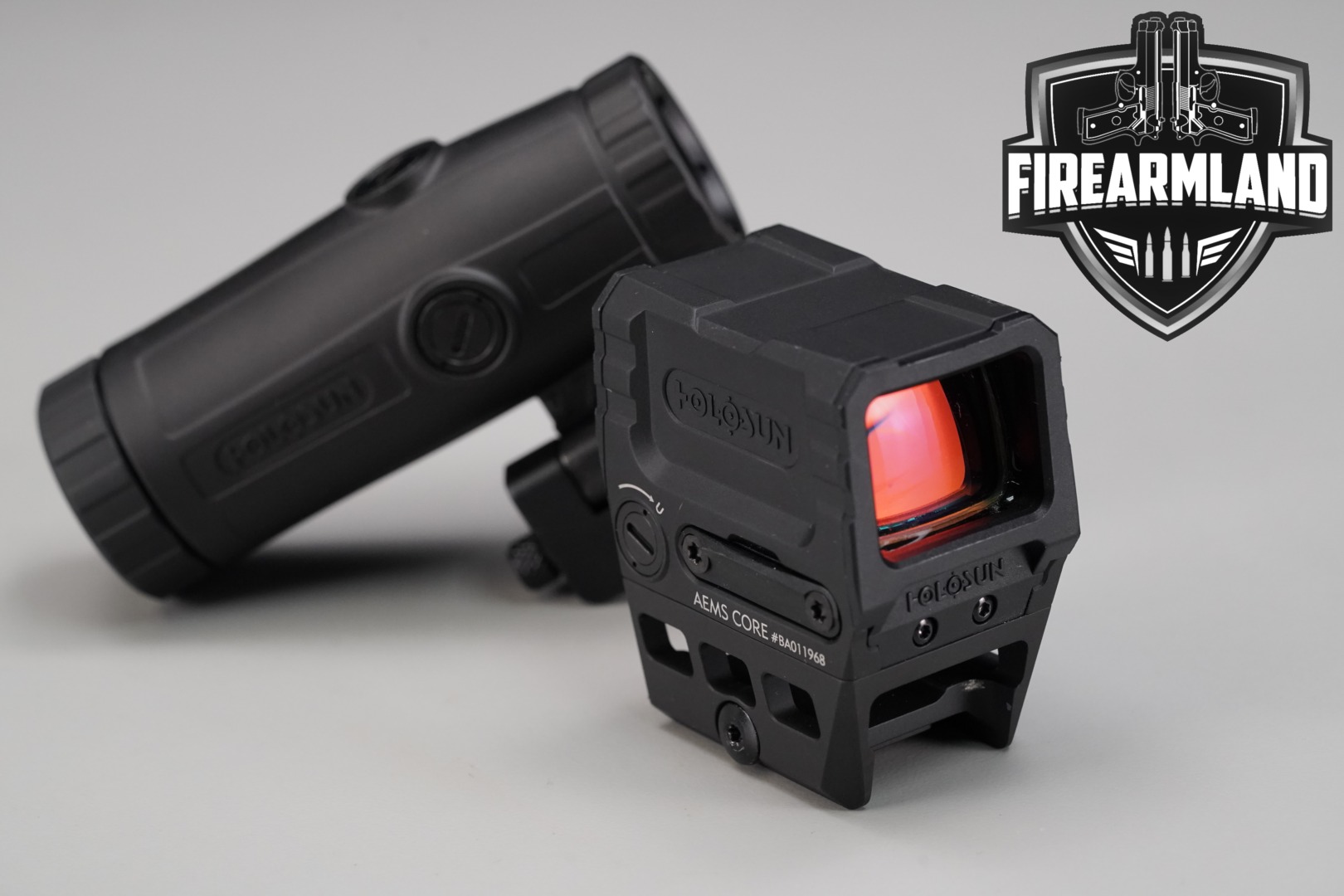 Holosun AEMS CORE & HM3X Magnifier Combo 2 MOA Red Dot Black in Very Good Condition Thumbnail