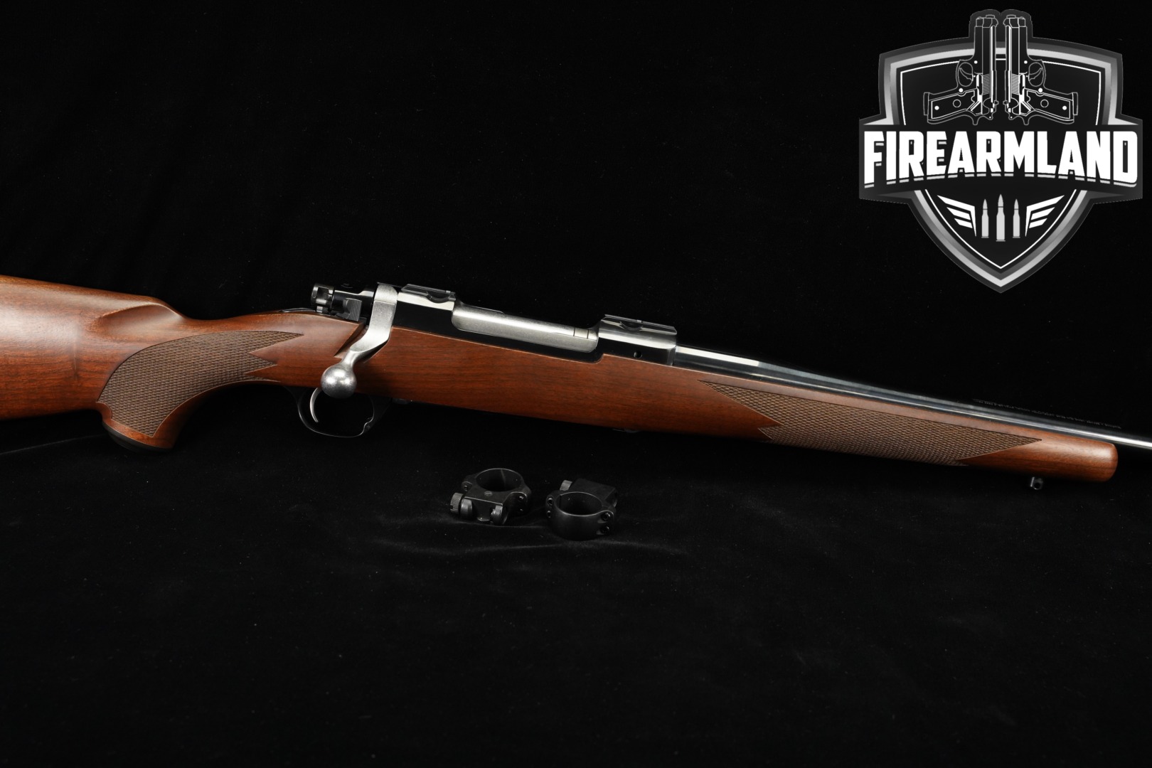 2025 Sturm Ruger M77 Hawkeye Standard .270 Win. Blued & Walnut in Excellent Condition Thumbnail