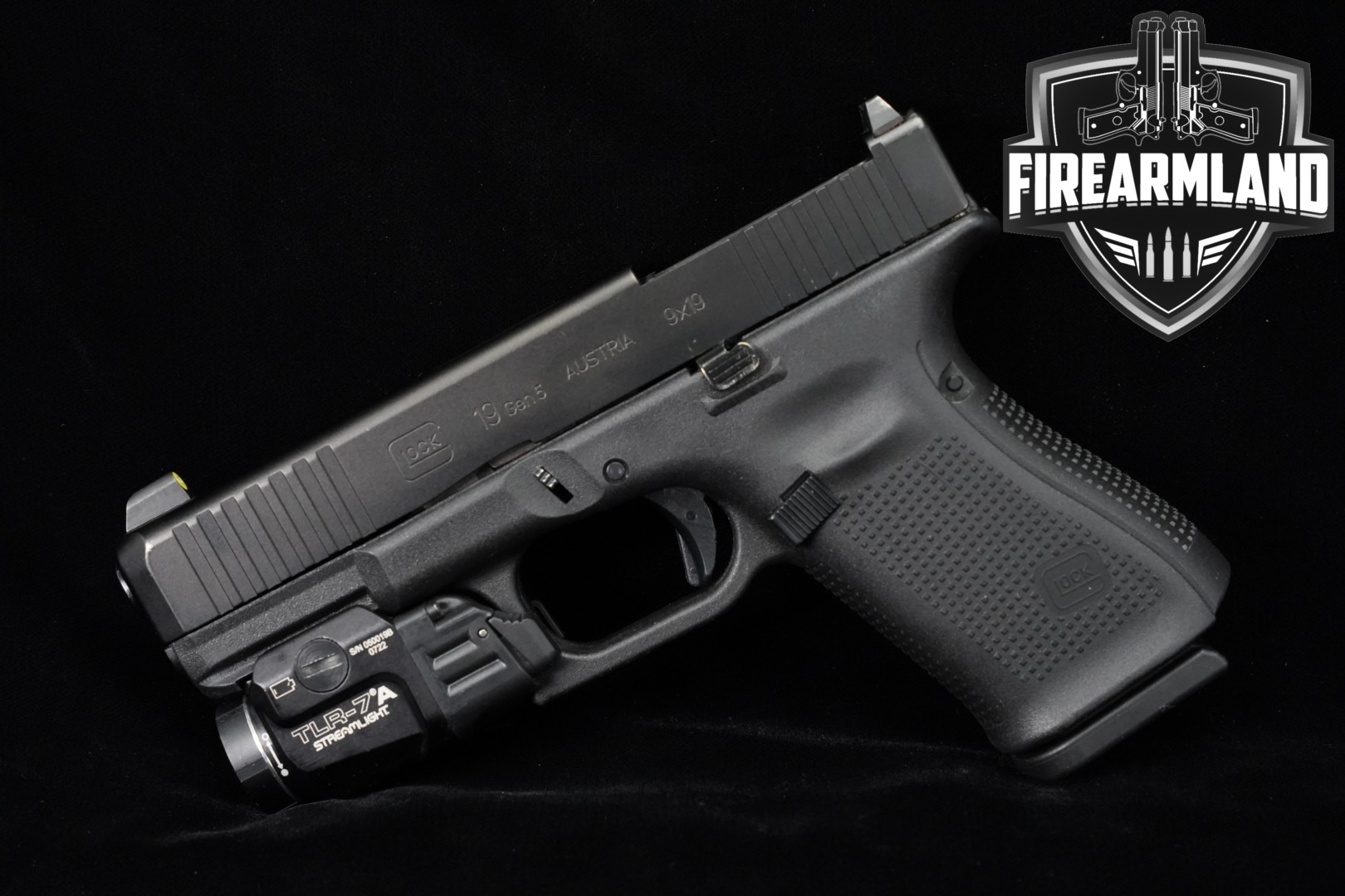 Glock G19 Gen5 MOS 9mm Luger Black in Good Condition Thumbnail