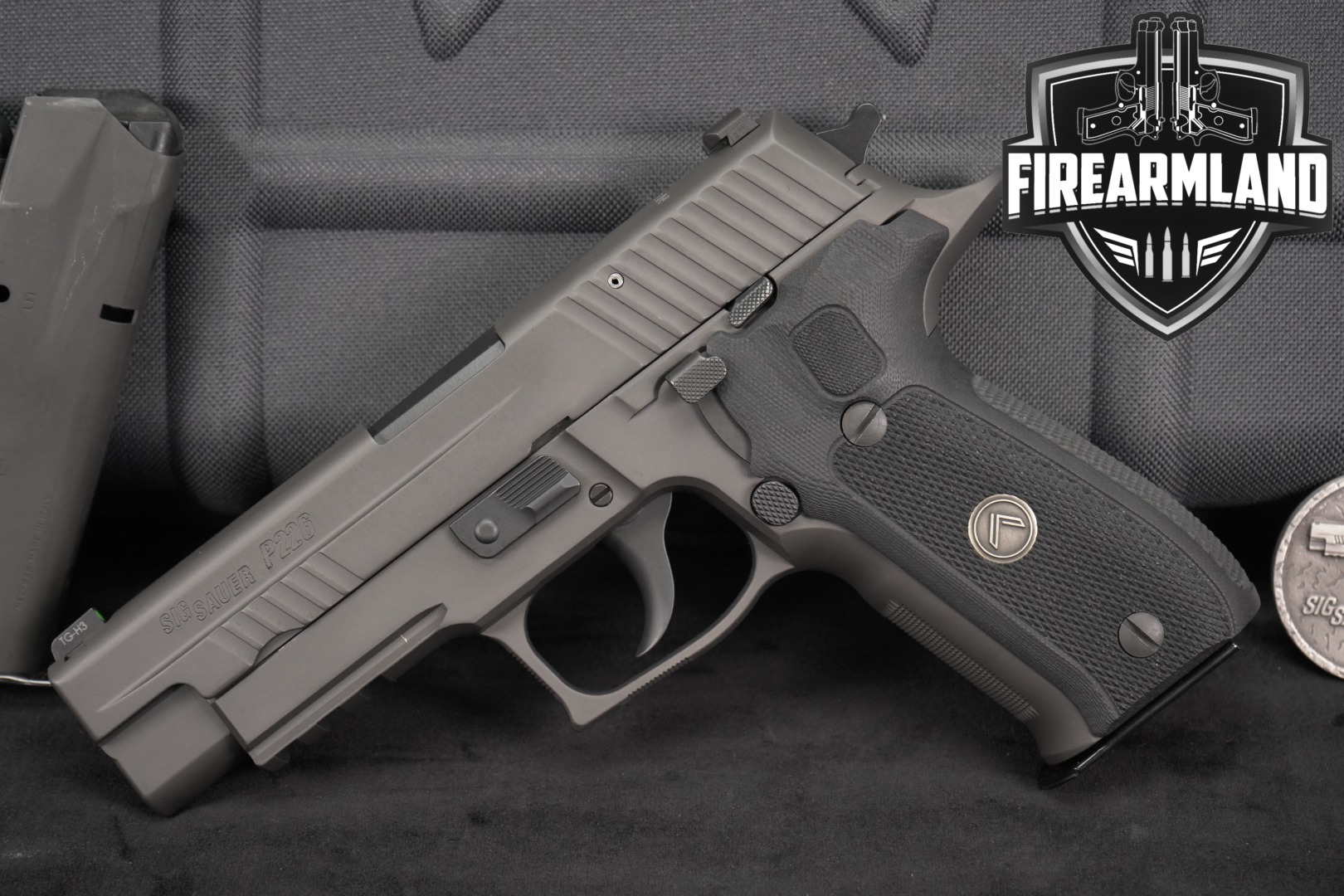 Sig Sauer P226 Legion DA/SA .40 S&W Legion Gray in Very Good Condition Thumbnail