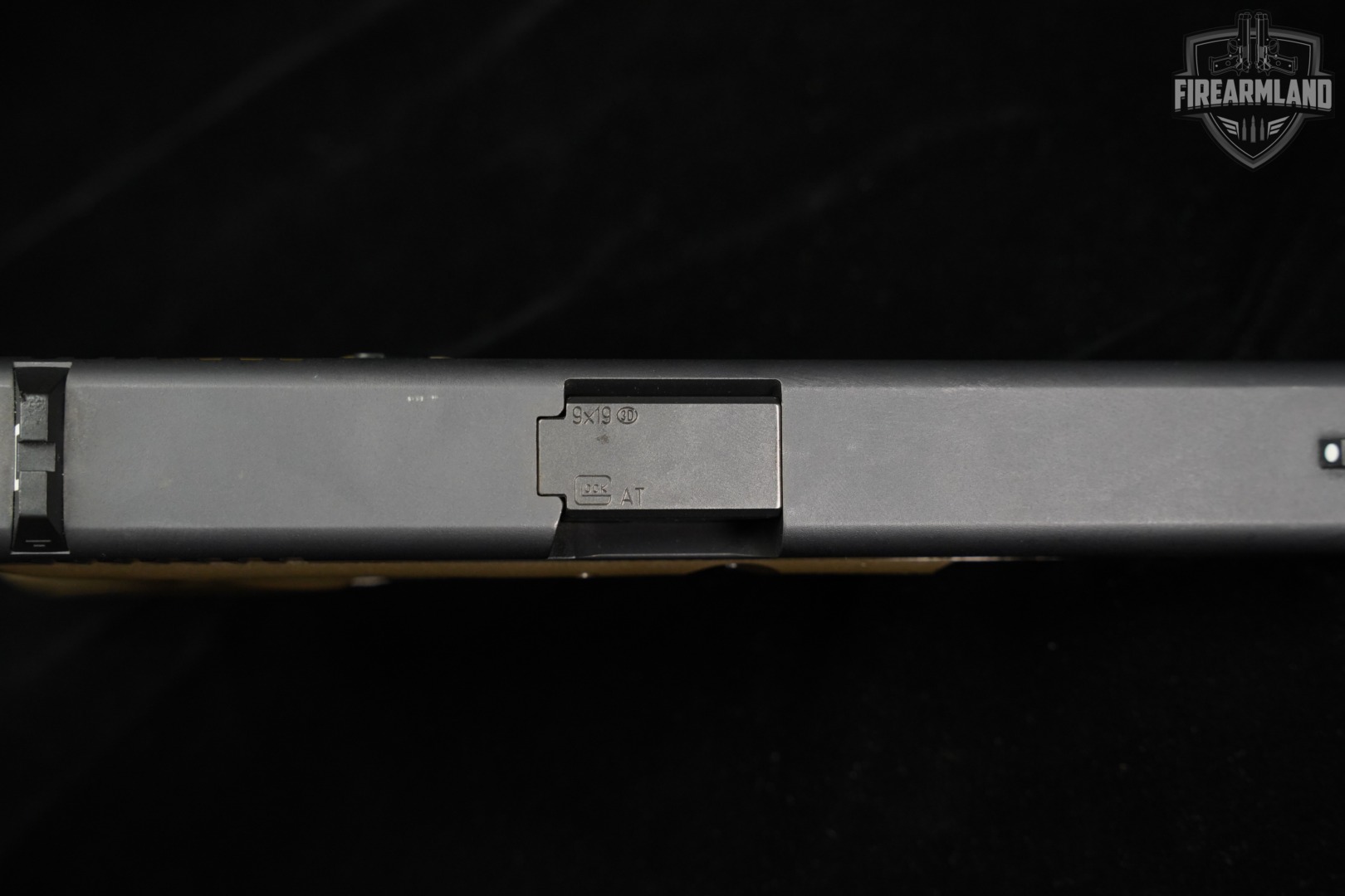 Glock 17 Gen3 G17 Gen 3 9mm 4.49" FDE +THREE MAGS-img-14
