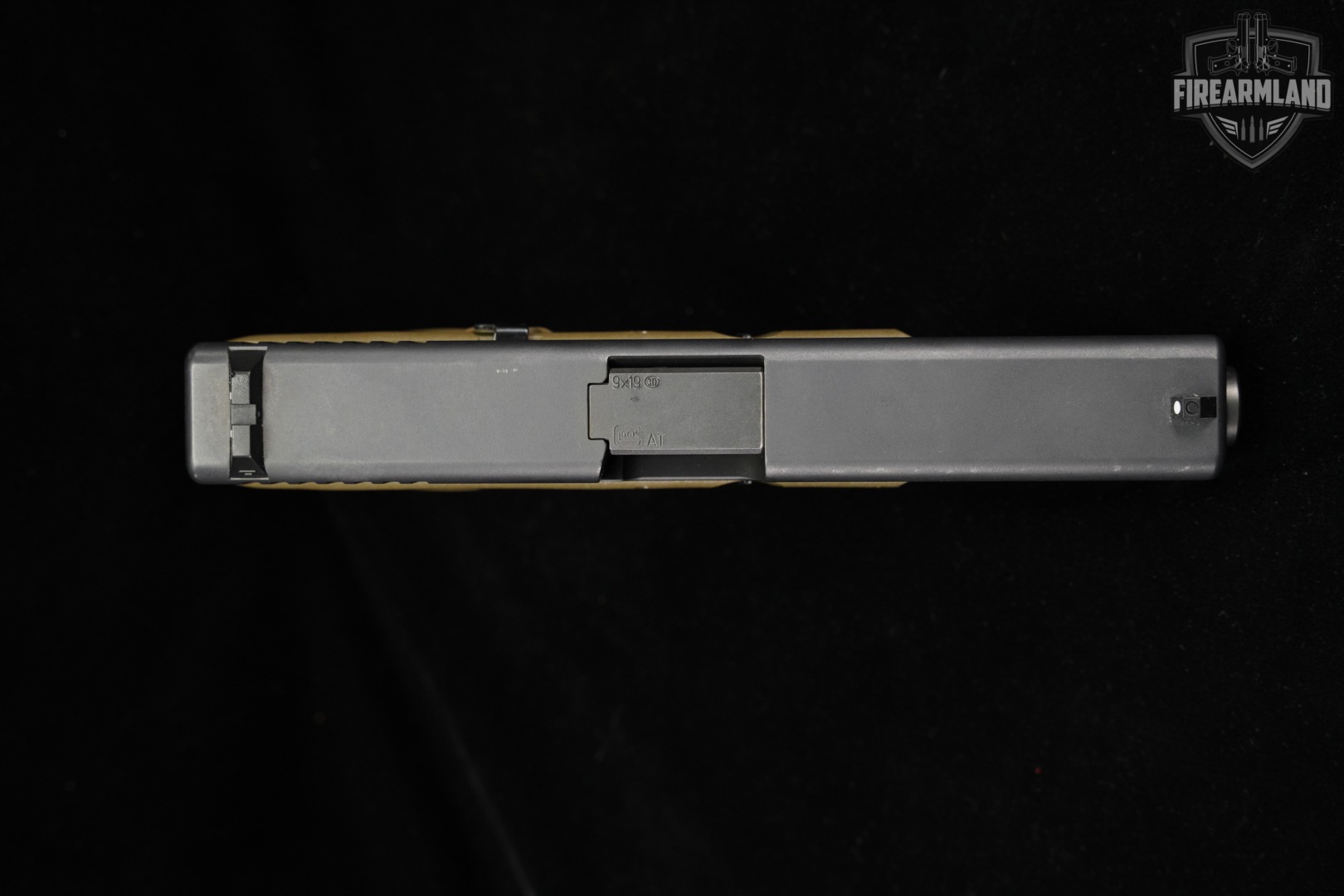 Glock 17 Gen3 G17 Gen 3 9mm 4.49" FDE +THREE MAGS-img-5