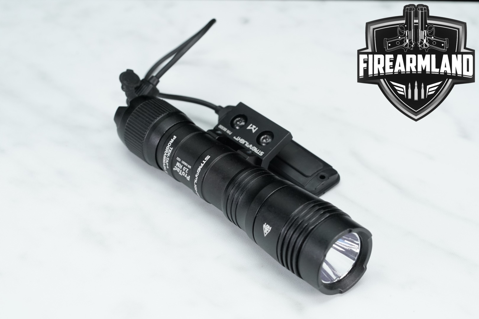 Streamlight ProTac 2.0 RM in Excellent Condition Thumbnail