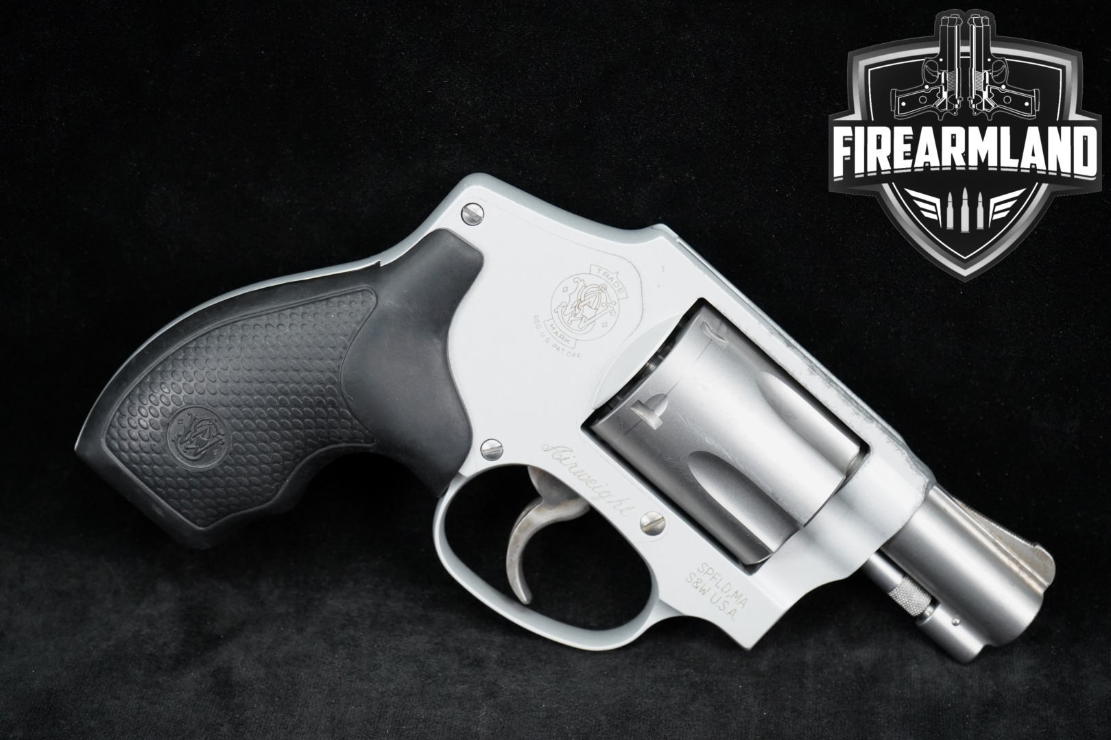 Smith & Wesson (S&W) Model 642-2 Airweight .38 Special +P Stainless in Good Condition Thumbnail