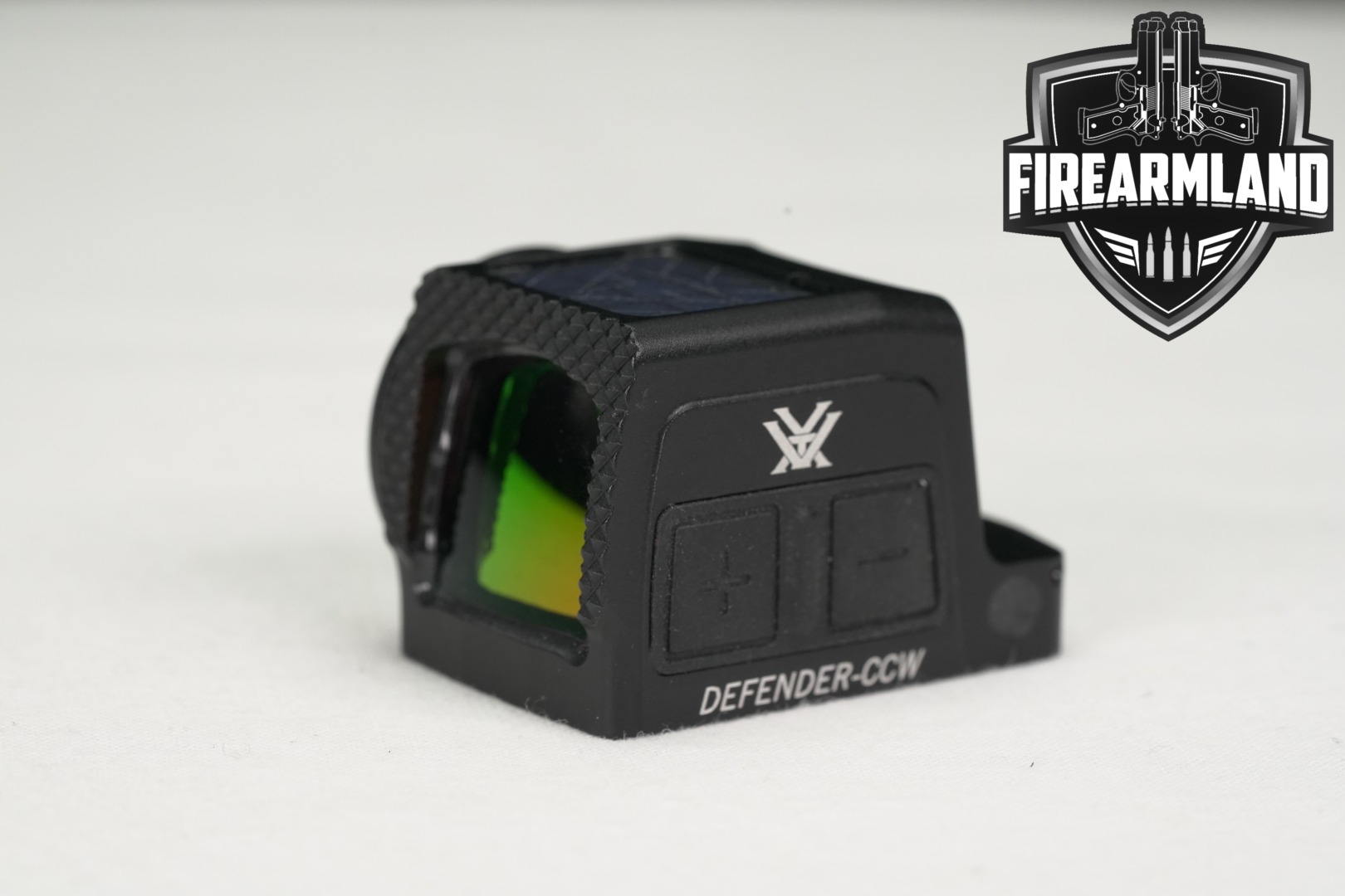 Vortex Optics Defender-CCW Multi-Reticle Enclosed Solar Red Dot in Excellent Condition Thumbnail