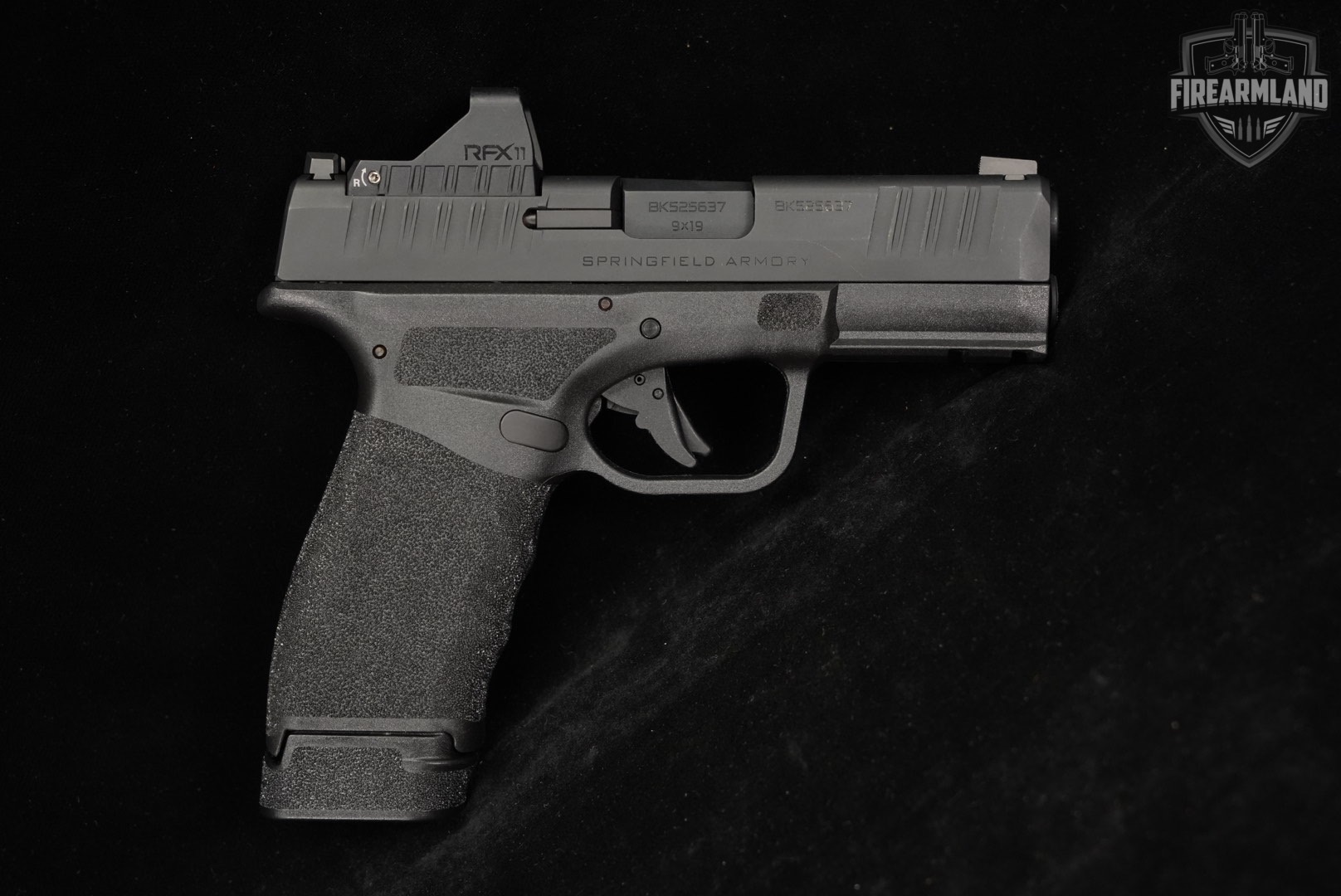 Springfield Armory Hellcat Pro OSP 9mm +3 MAGS, ORIG BOX, VIRIDIAN OPTICS-img-4