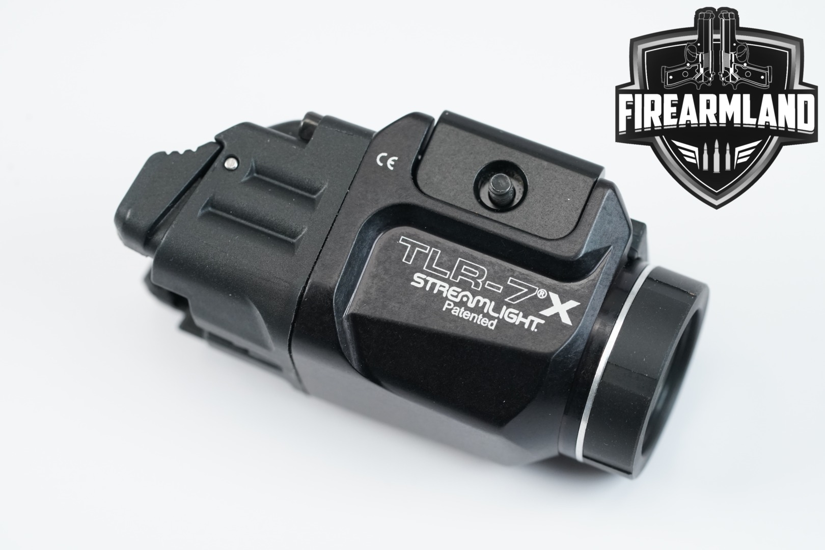 Streamlight TLR-7X 725 Lumens Black in Very Good Condition Thumbnail