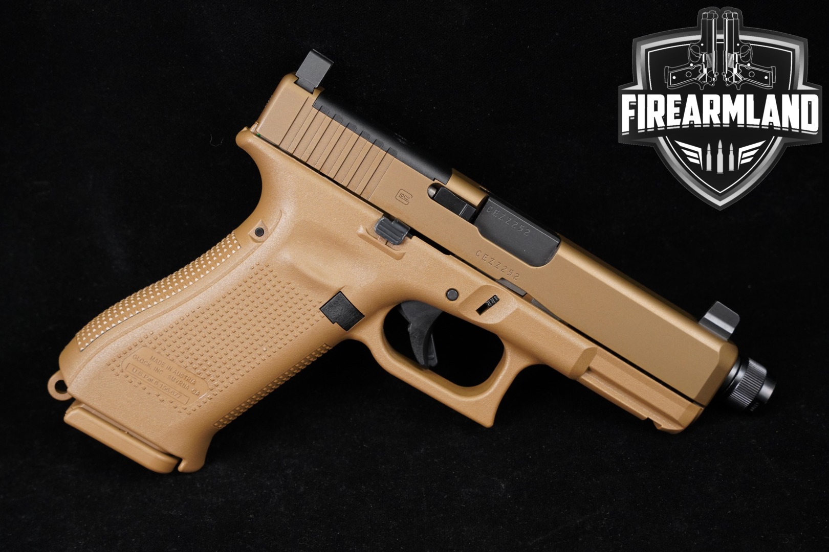 Glock 19X 9mm Luger Coyote in Very Good Condition Thumbnail