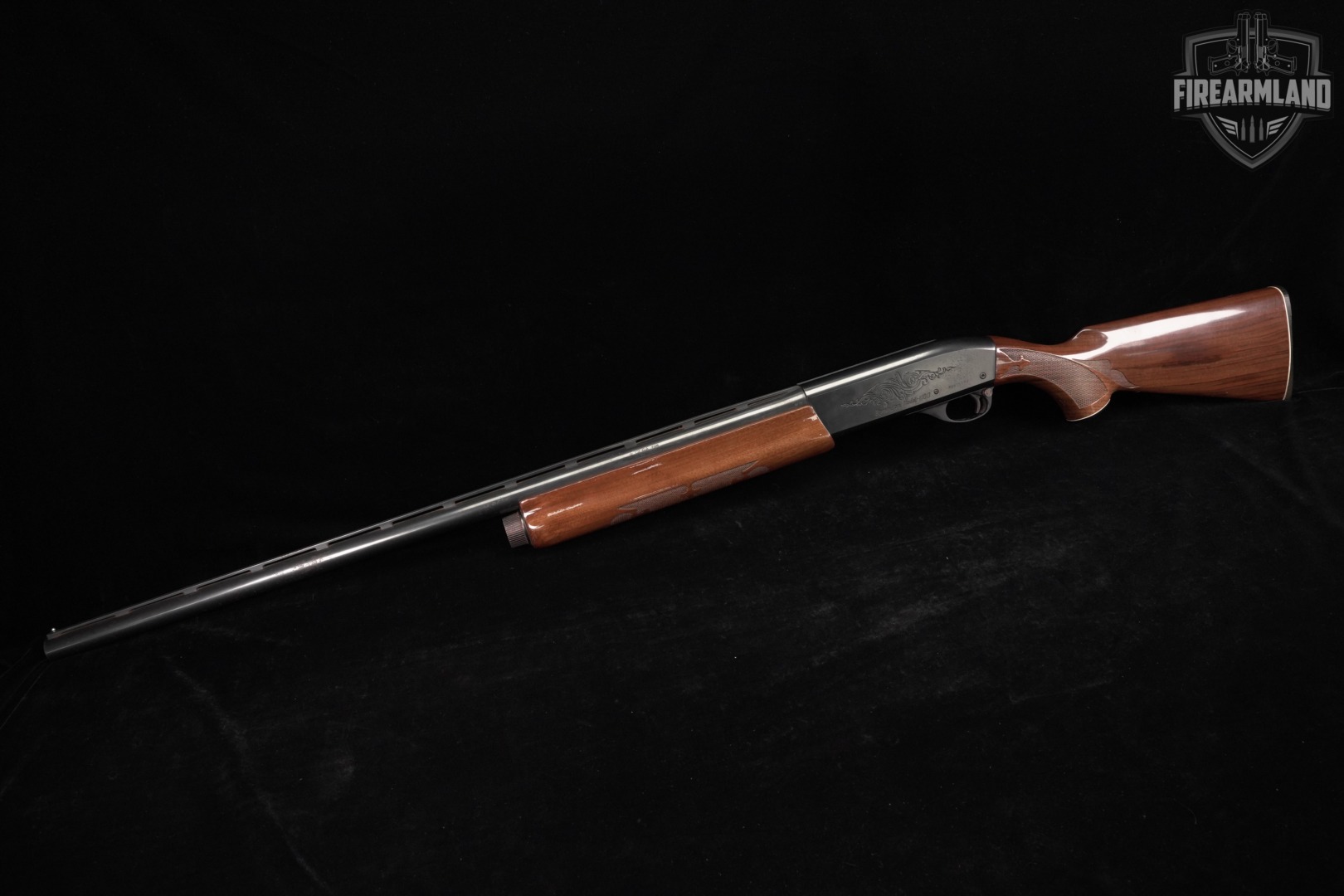 Remington Model 1100 Magnum 12-Gauge 28" Walnut M1100-img-2